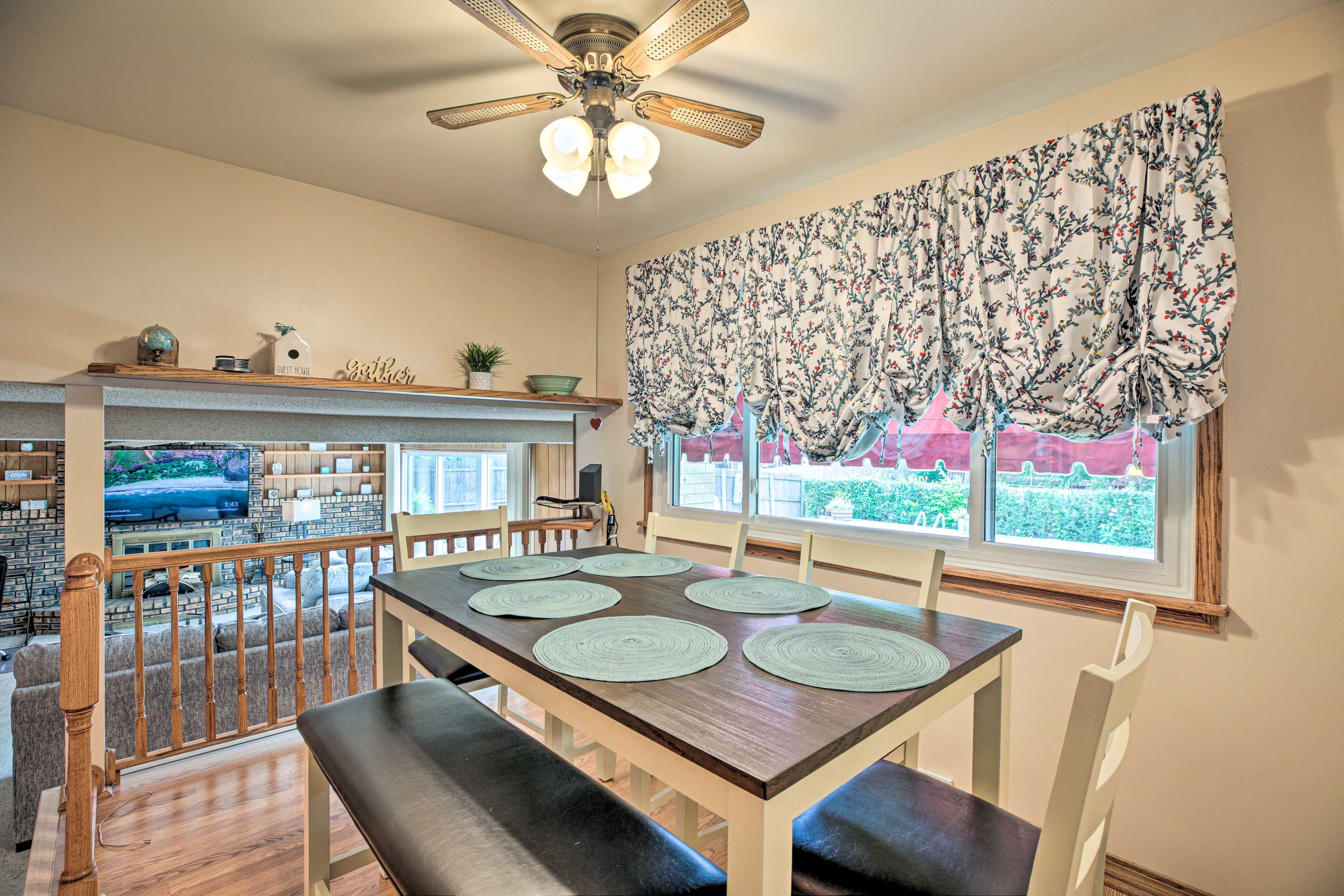 Kitchen | 6-Person Kitchen Table