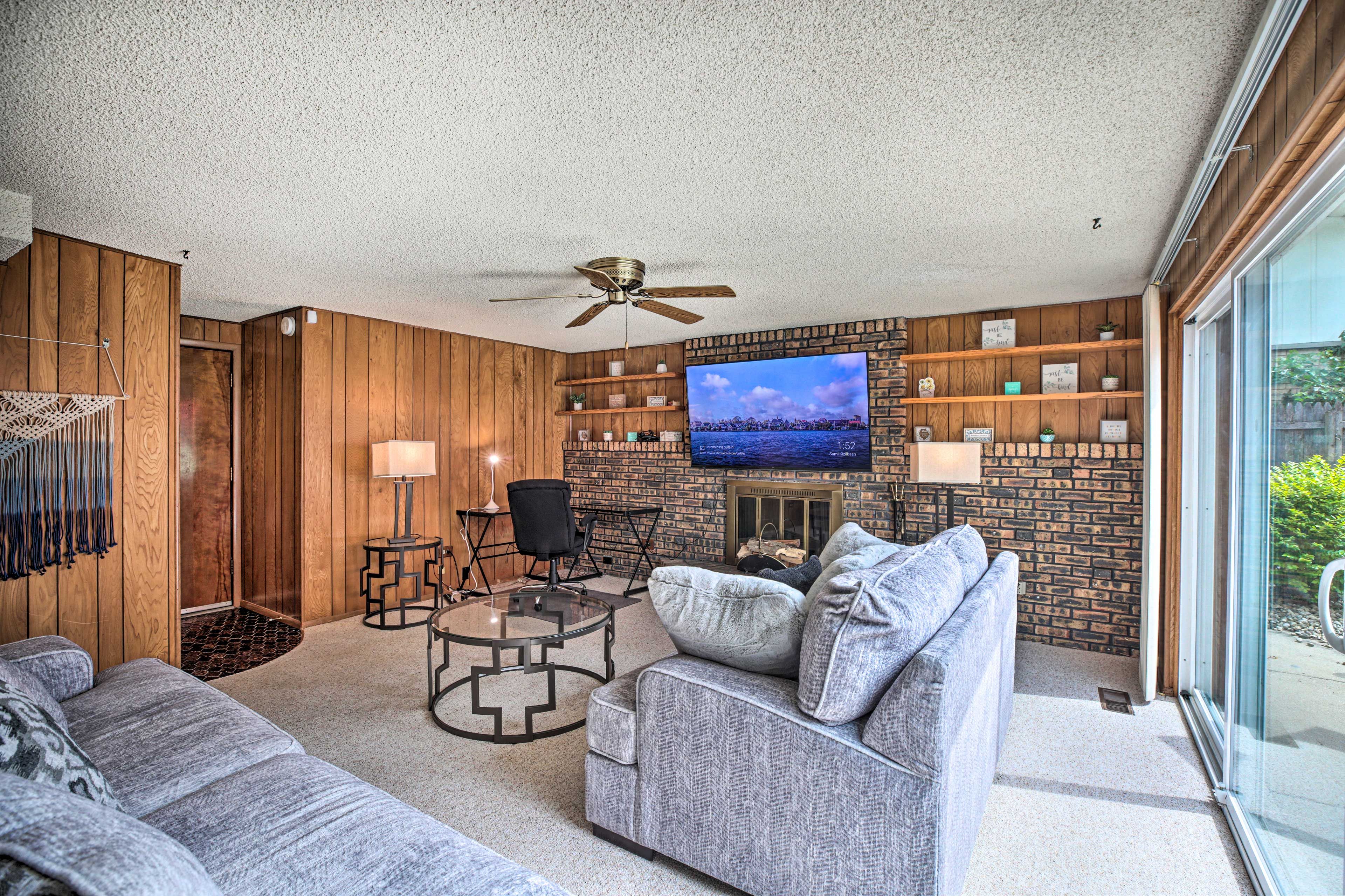 Living Room | Main Floor