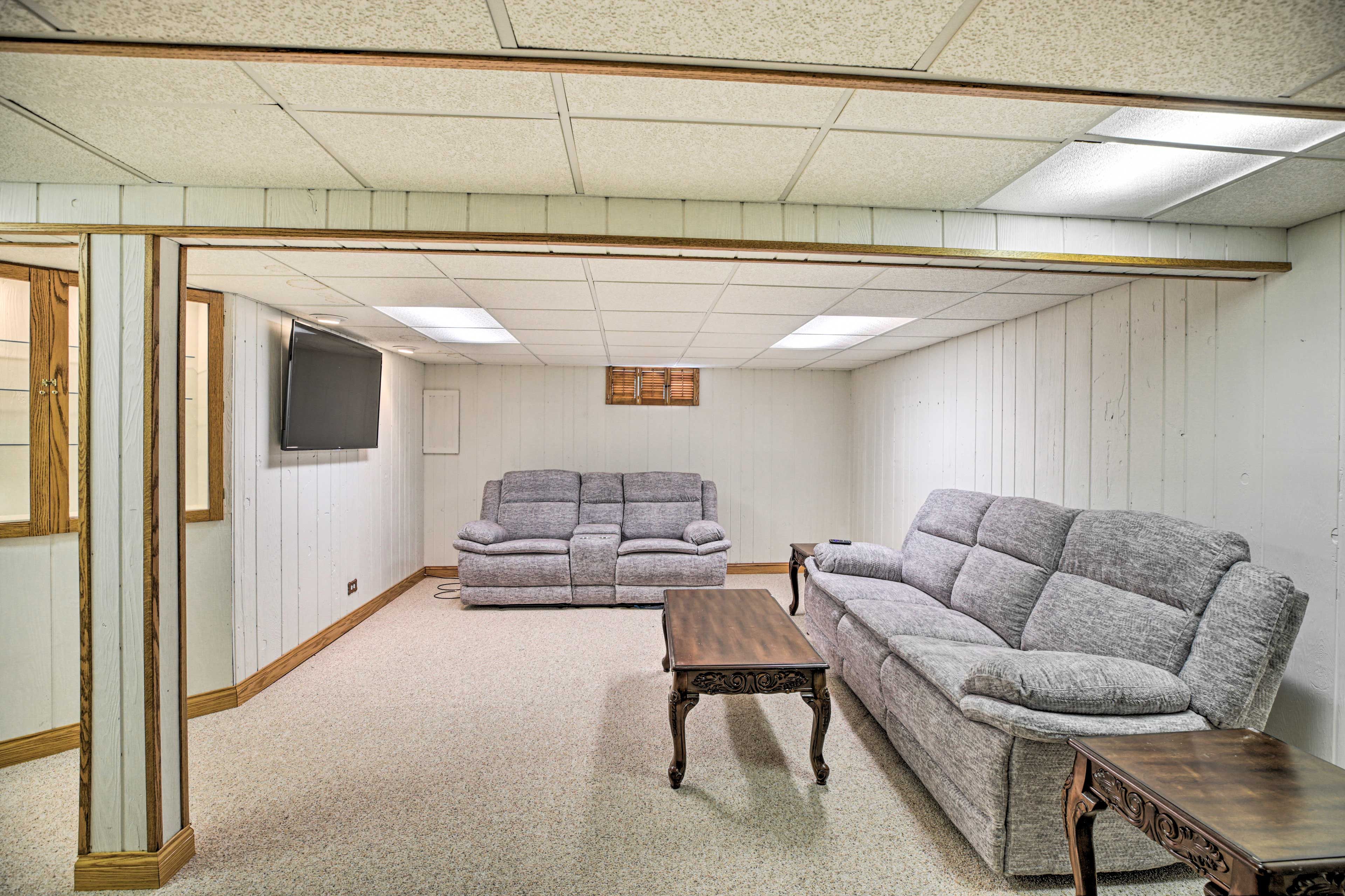 Basement | Smart TV