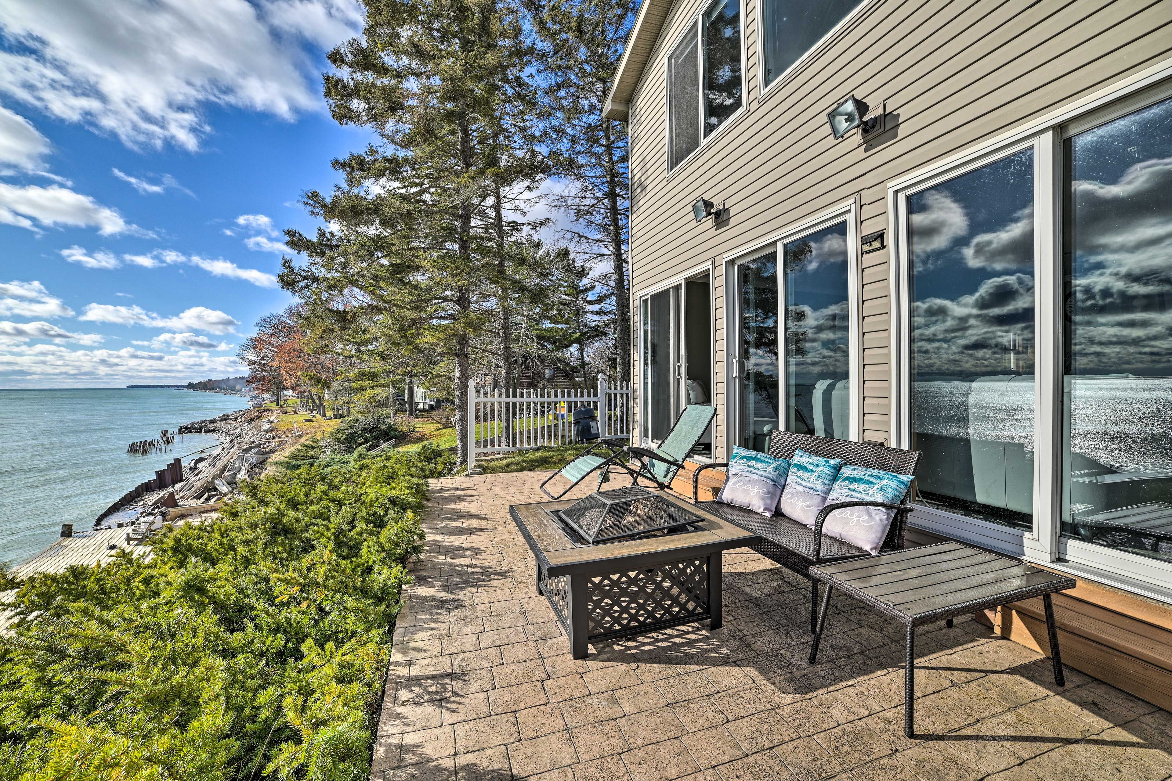 Private Patio | Direct Lake Access