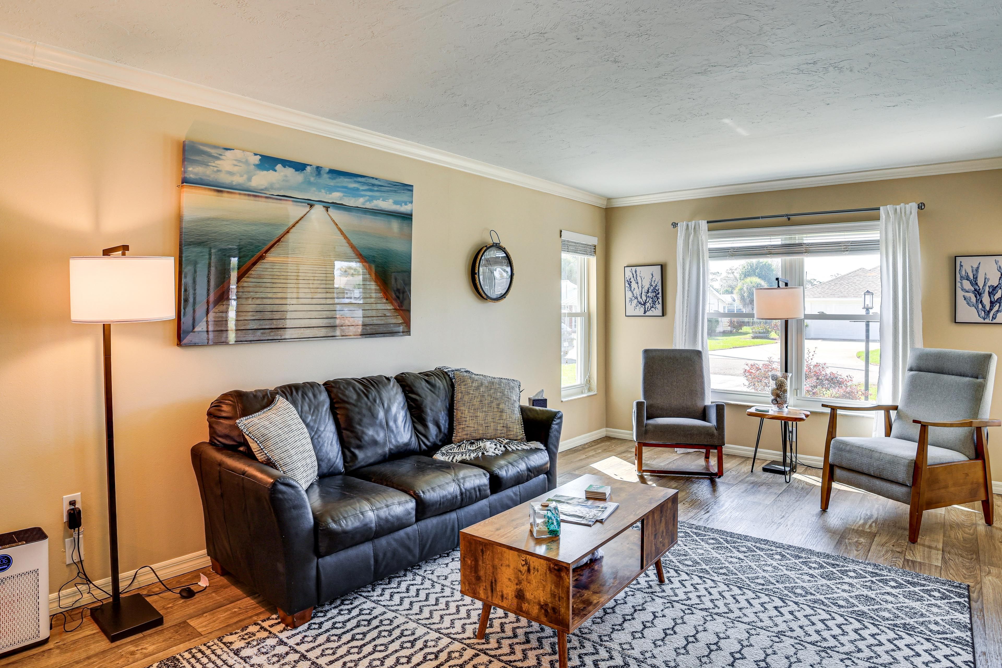 Living Room | Sleeper Sofa