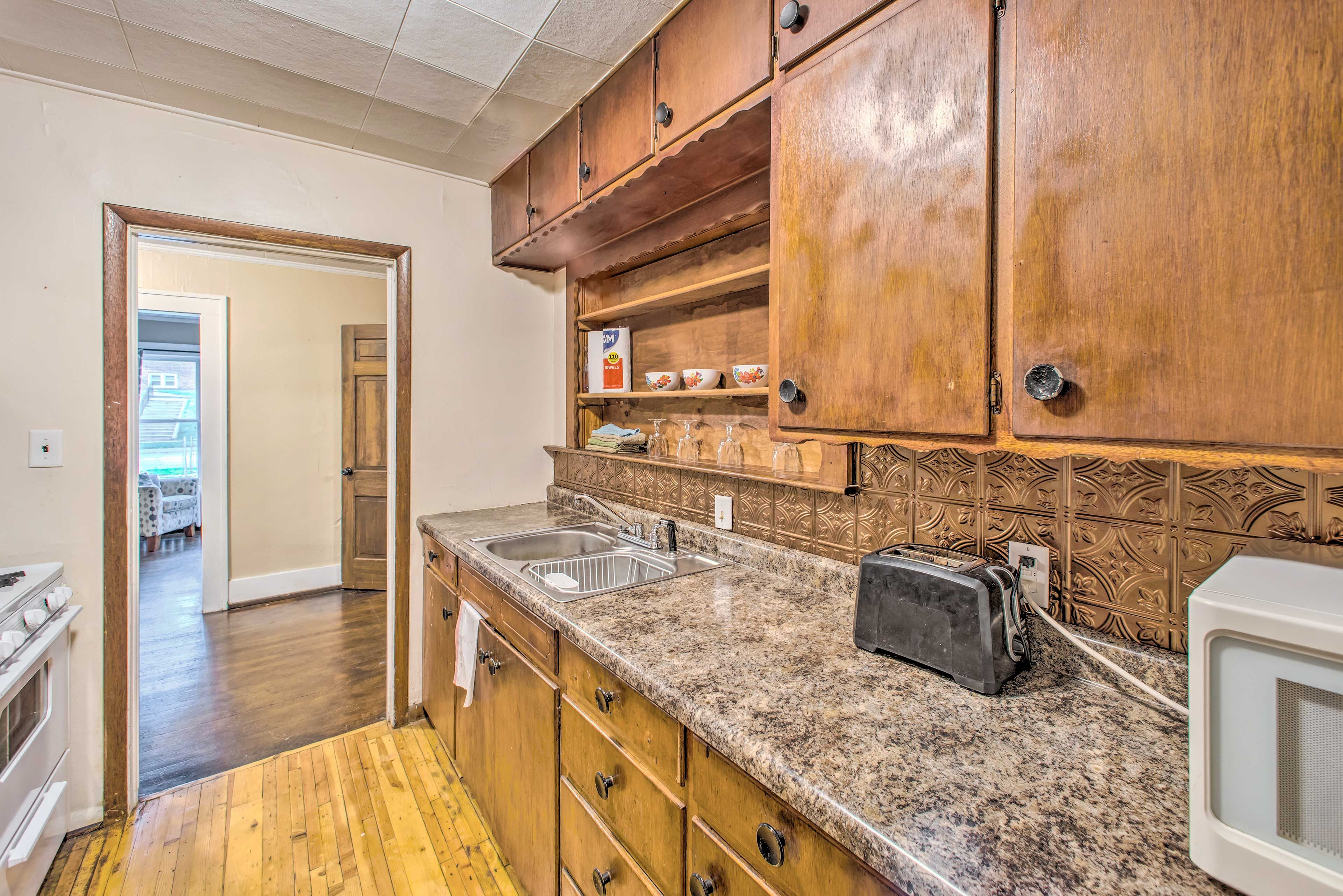 Well-Equipped Kitchen