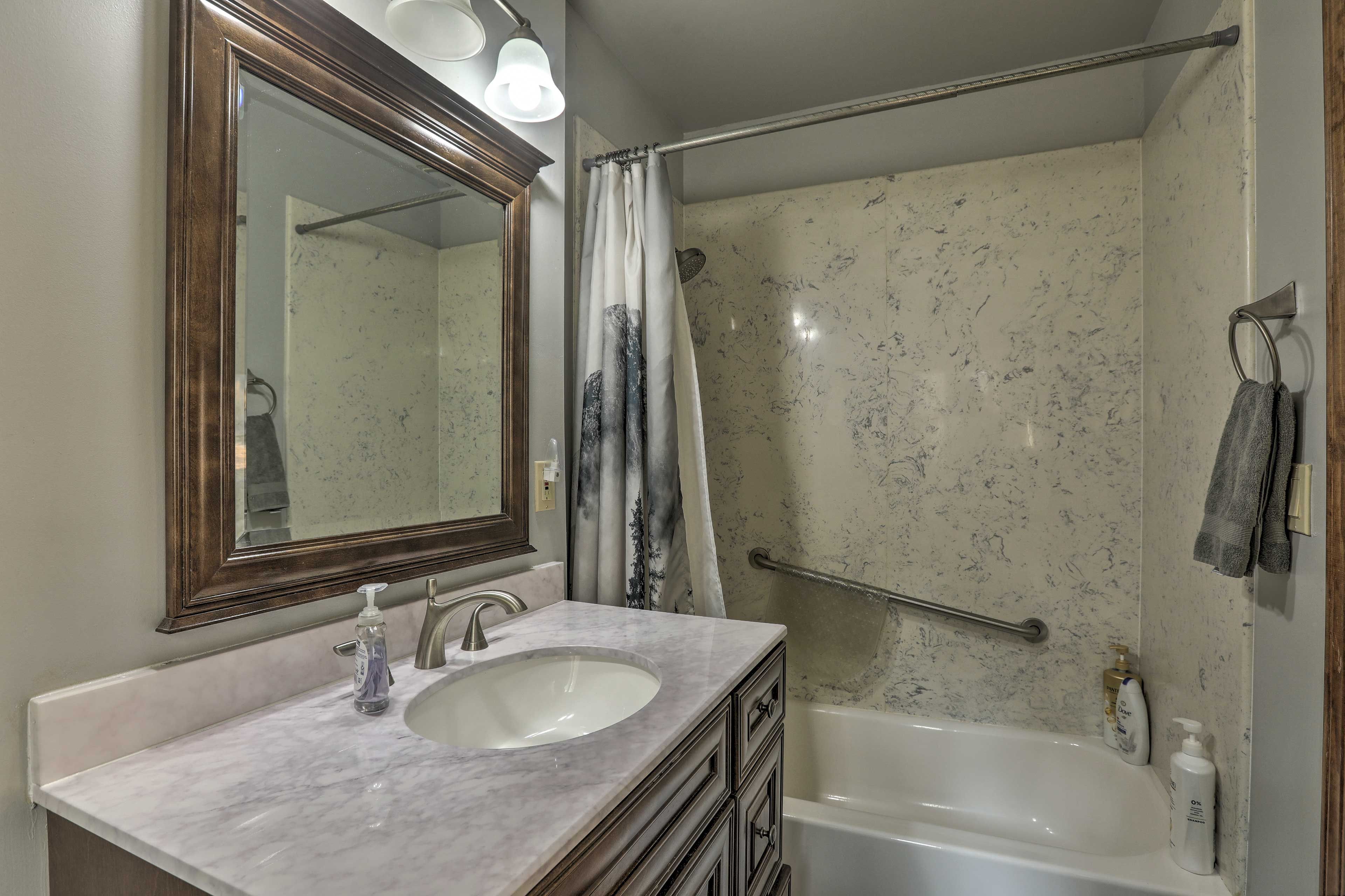 En-Suite Bathroom