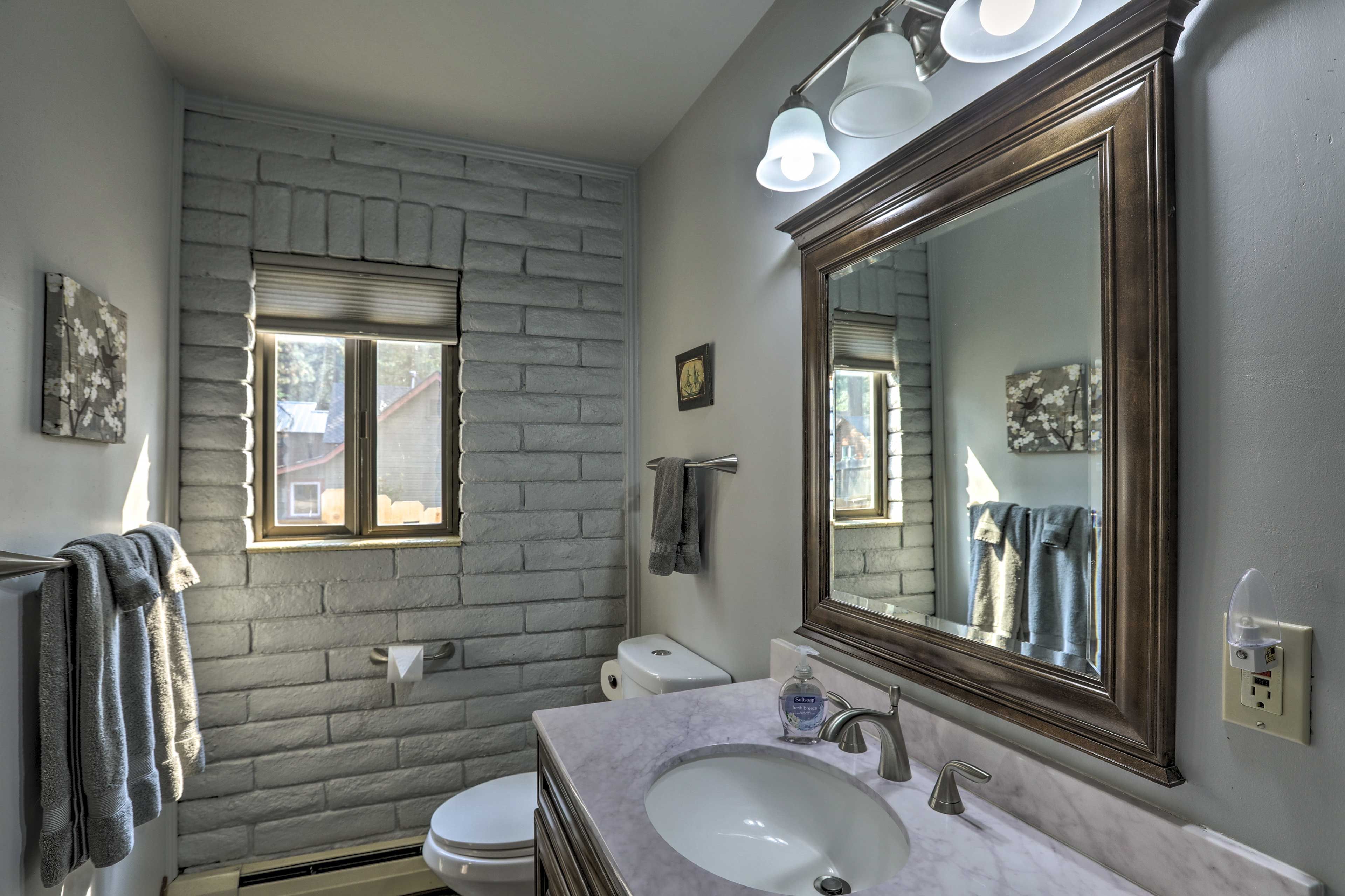 En-Suite Bathroom