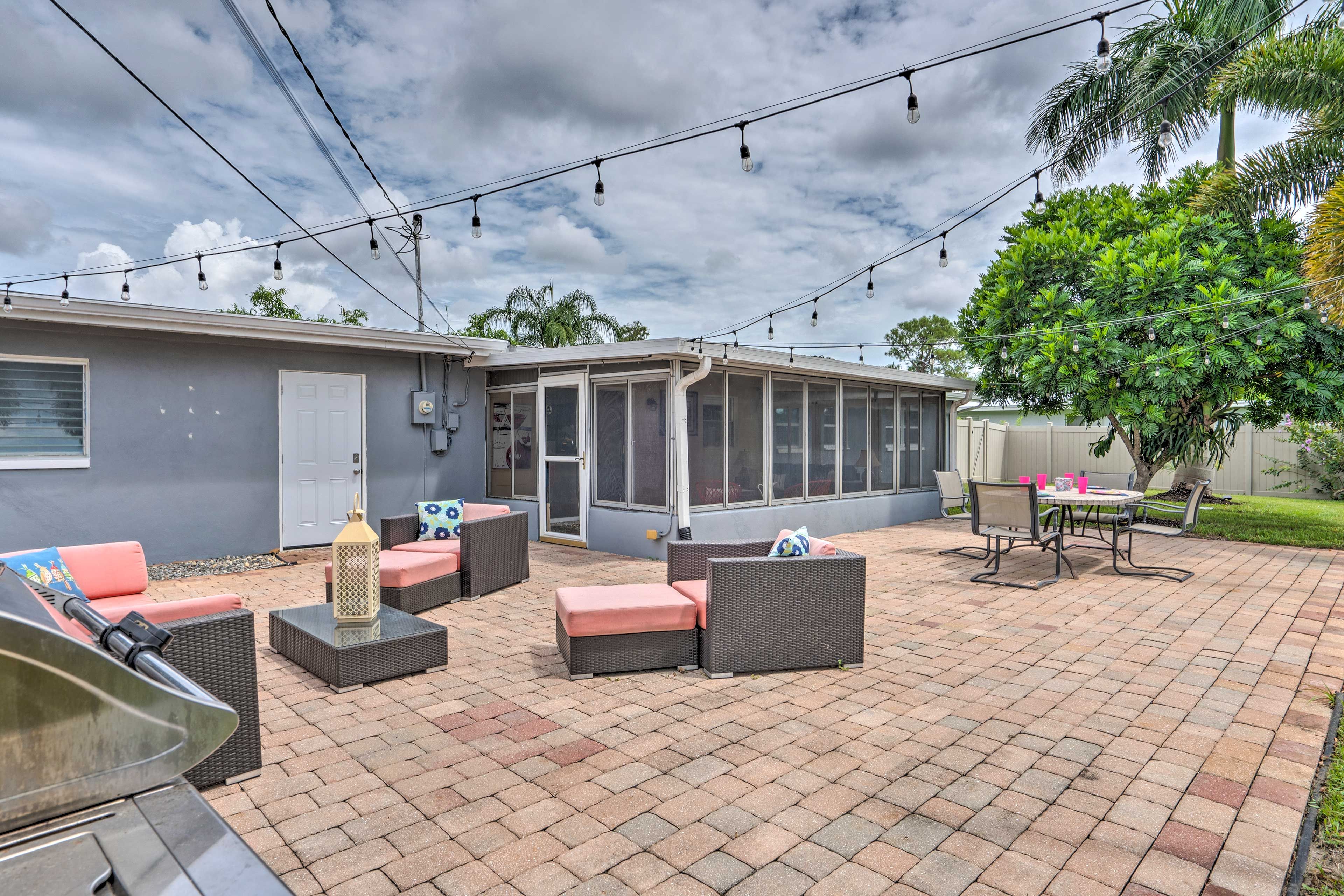 Patio | Bistro Lighting