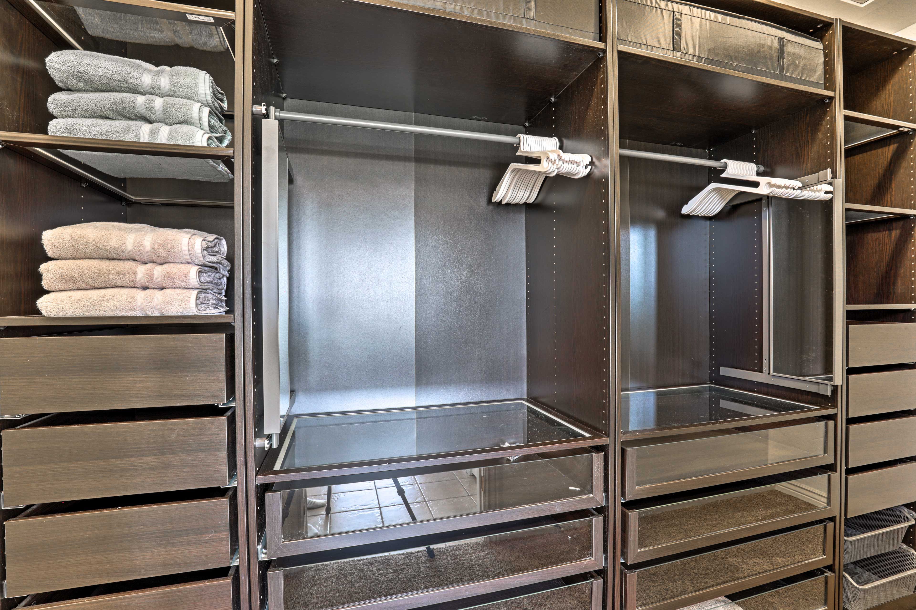 Bedroom 1 | Closet