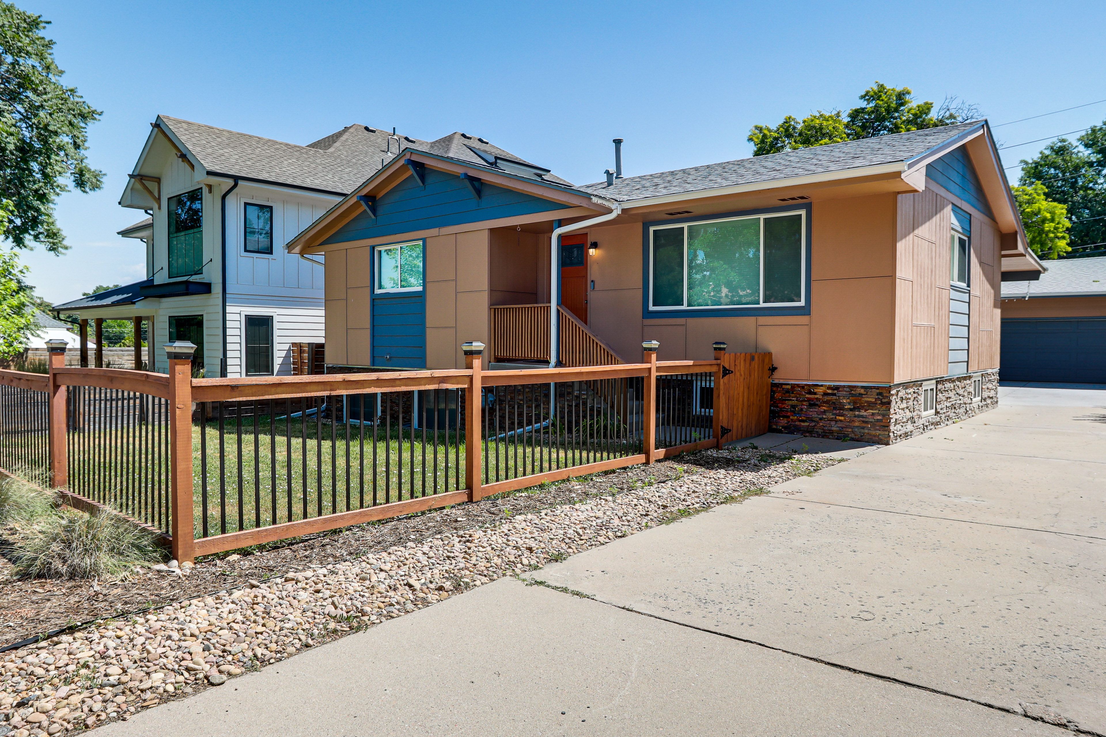 Front Exterior | Fenced Yard