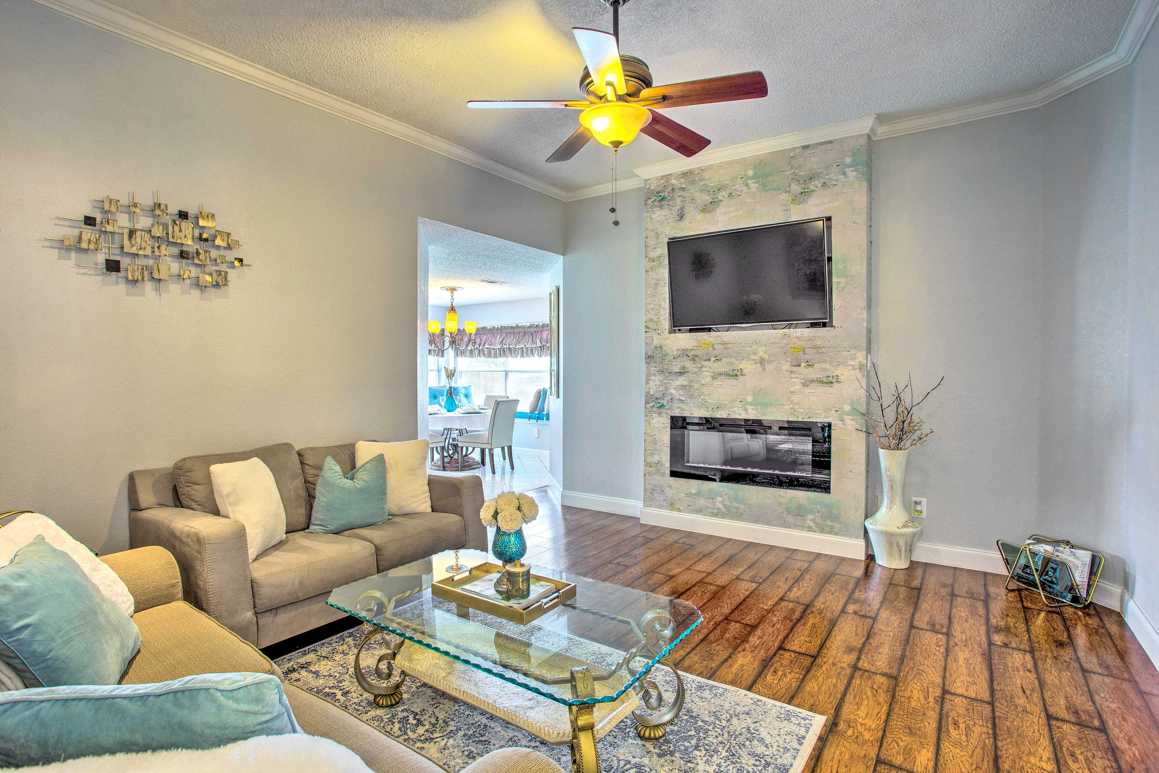 Living Room | Electric Fireplace | Smart TV