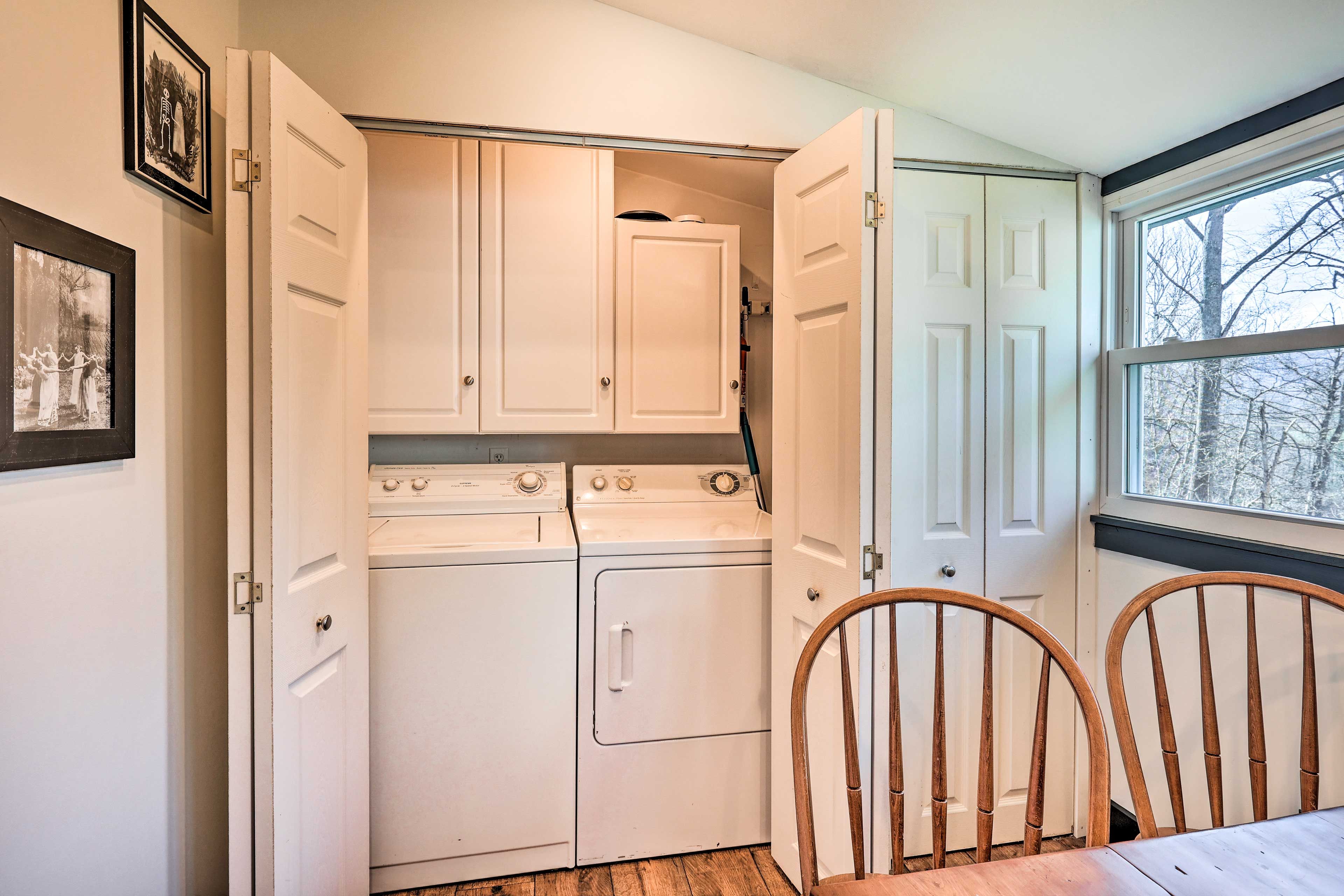 In-Unit Laundry | Detergent Provided