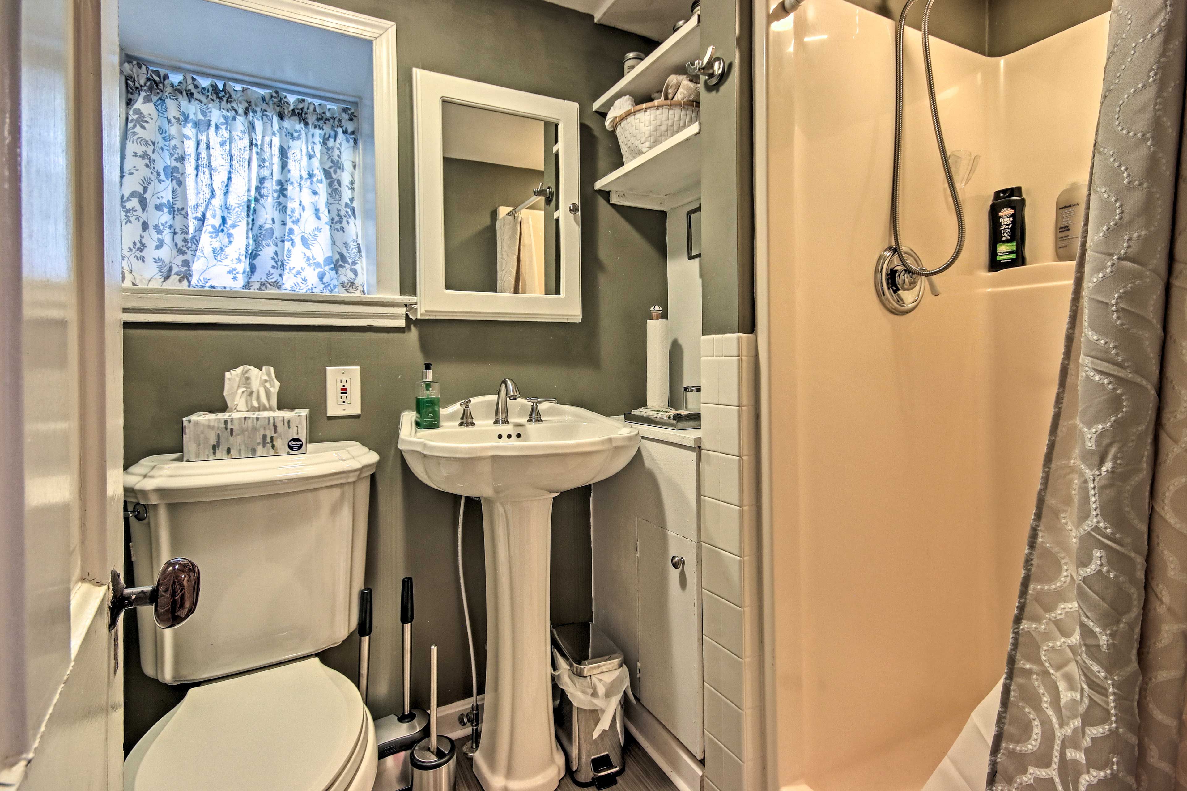 Bathroom | Complimentary Toiletries
