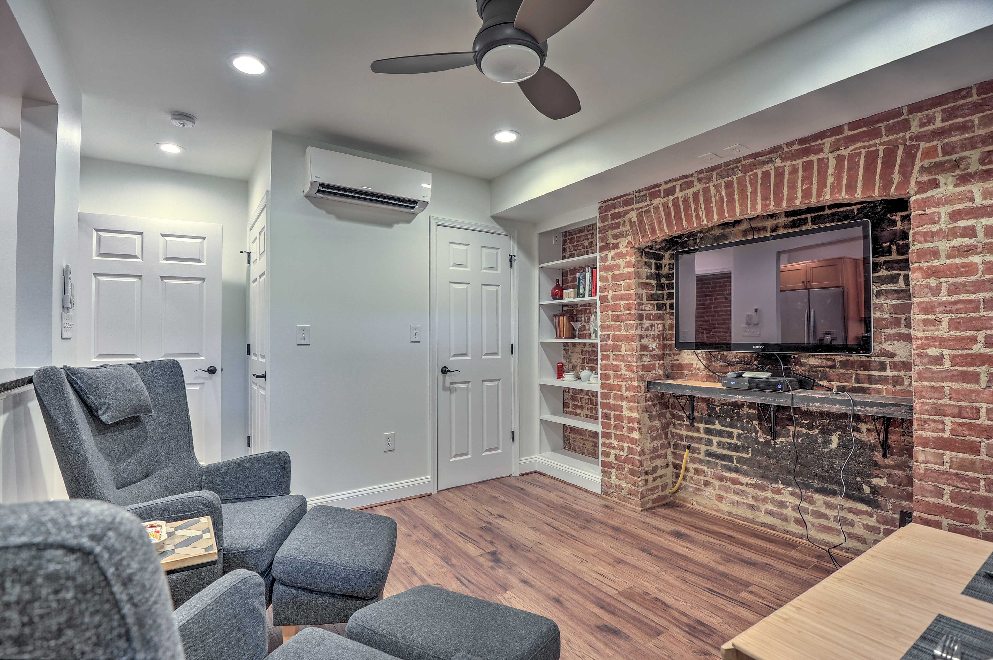 Studio | Free WiFi (5G)