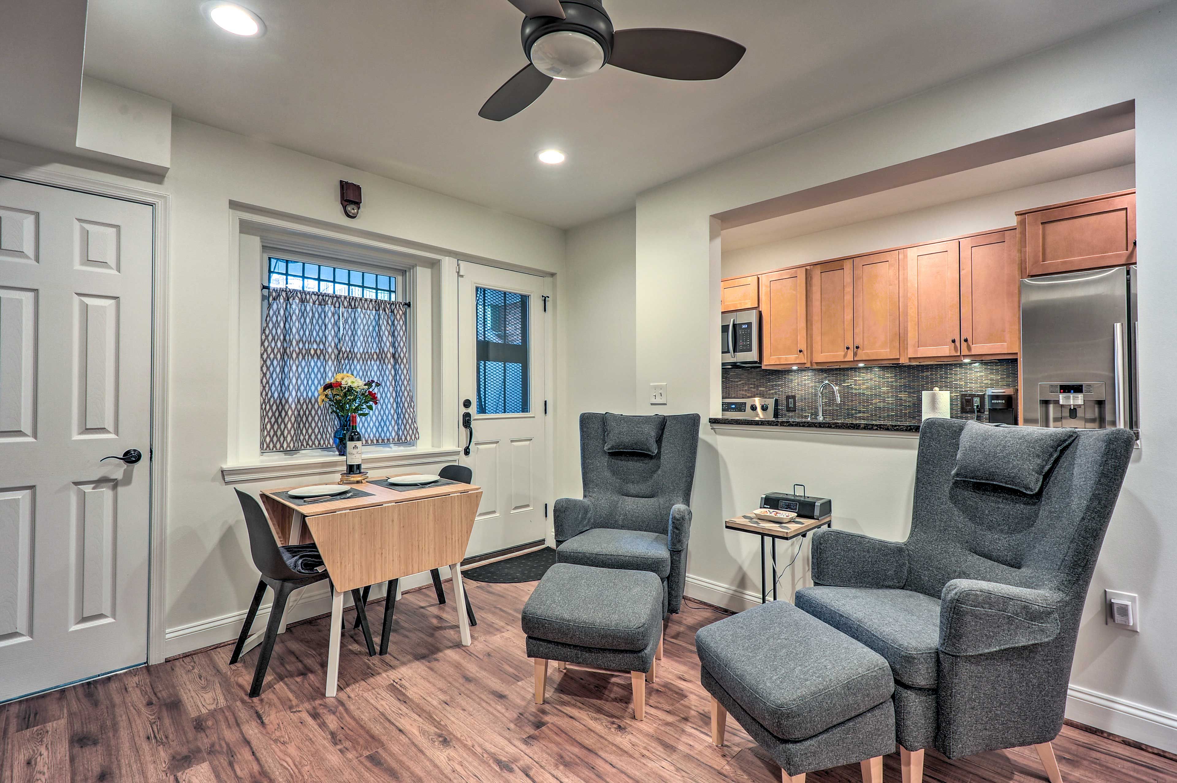 Studio | Basement Unit | Central A/C & Heating