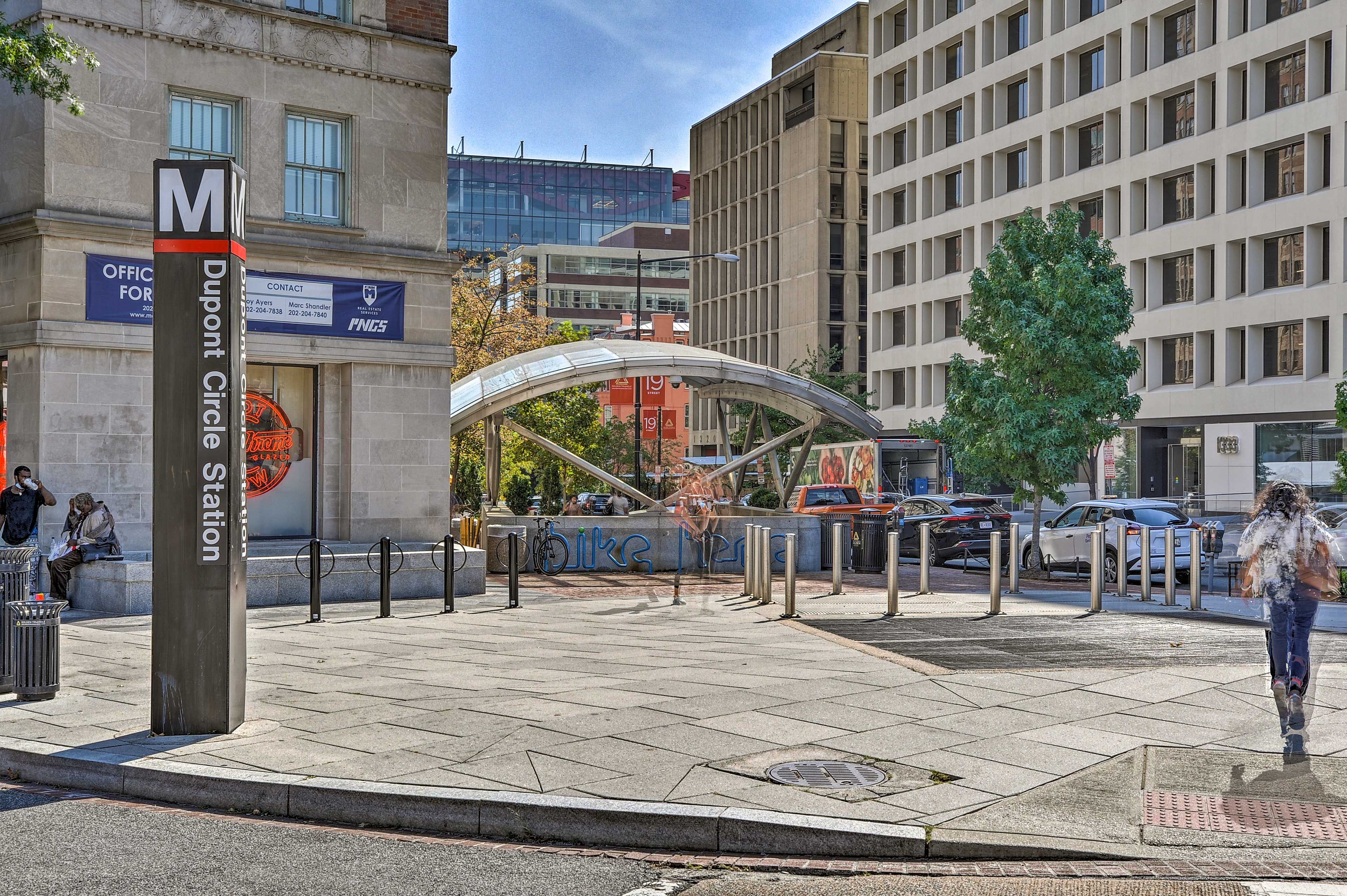 Nearby Attraction | Walk to Metro