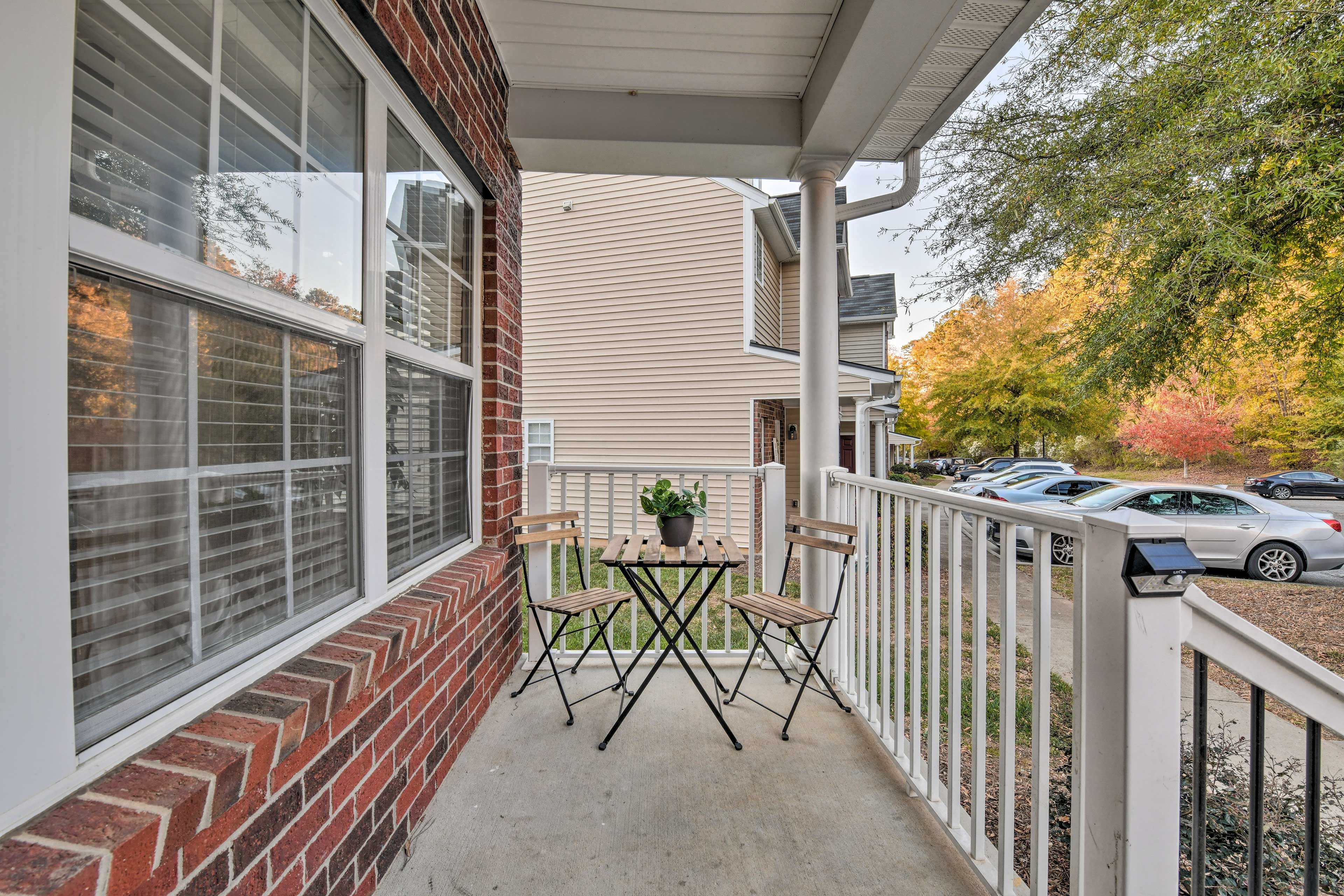Covered Porch | Outdoor Seating | 10.4 Miles to UNC