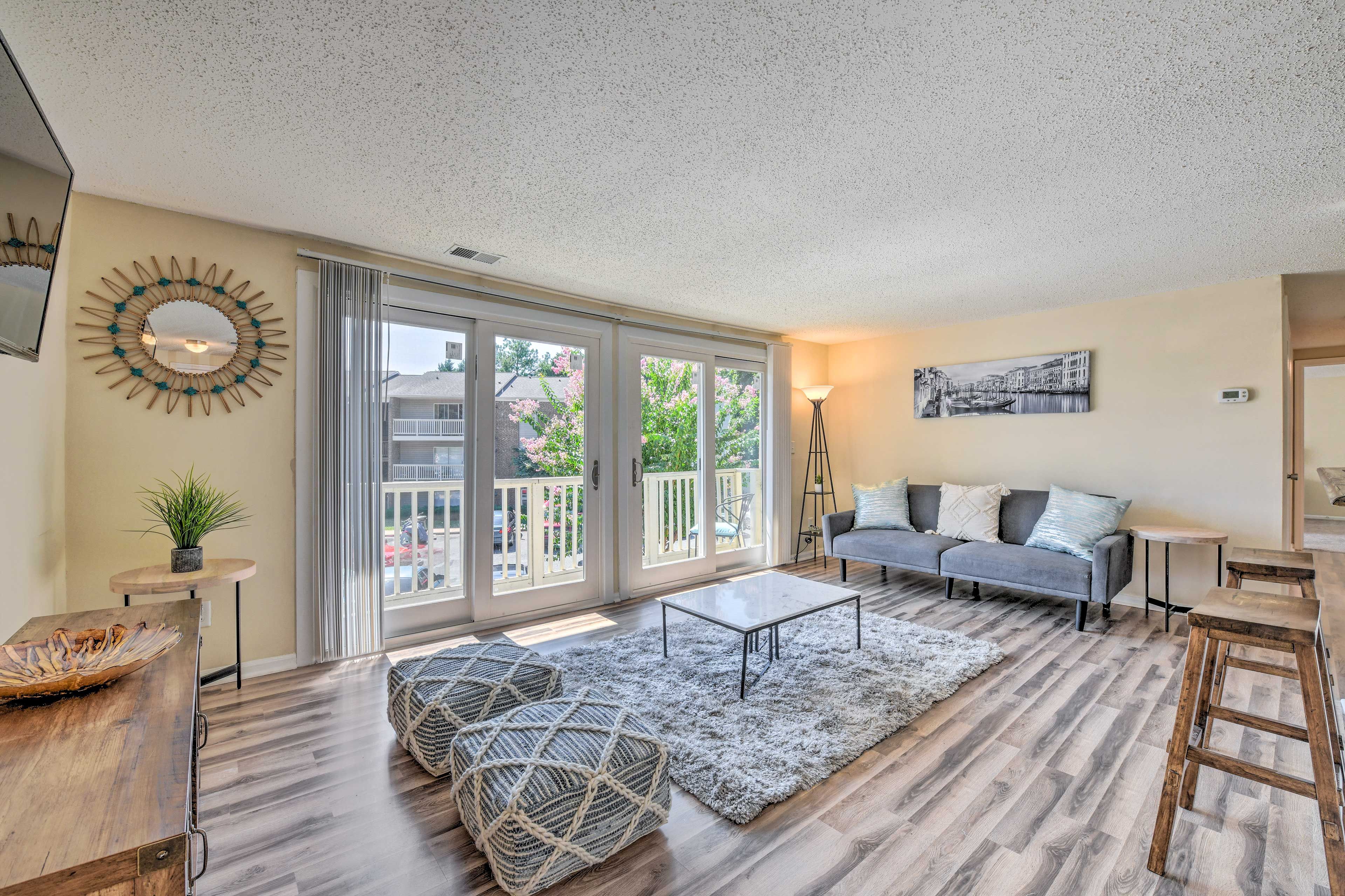 Charlotte Vacation Rental | 2BR | 2BA | 870 Sq Ft | Stairs Required to Enter
