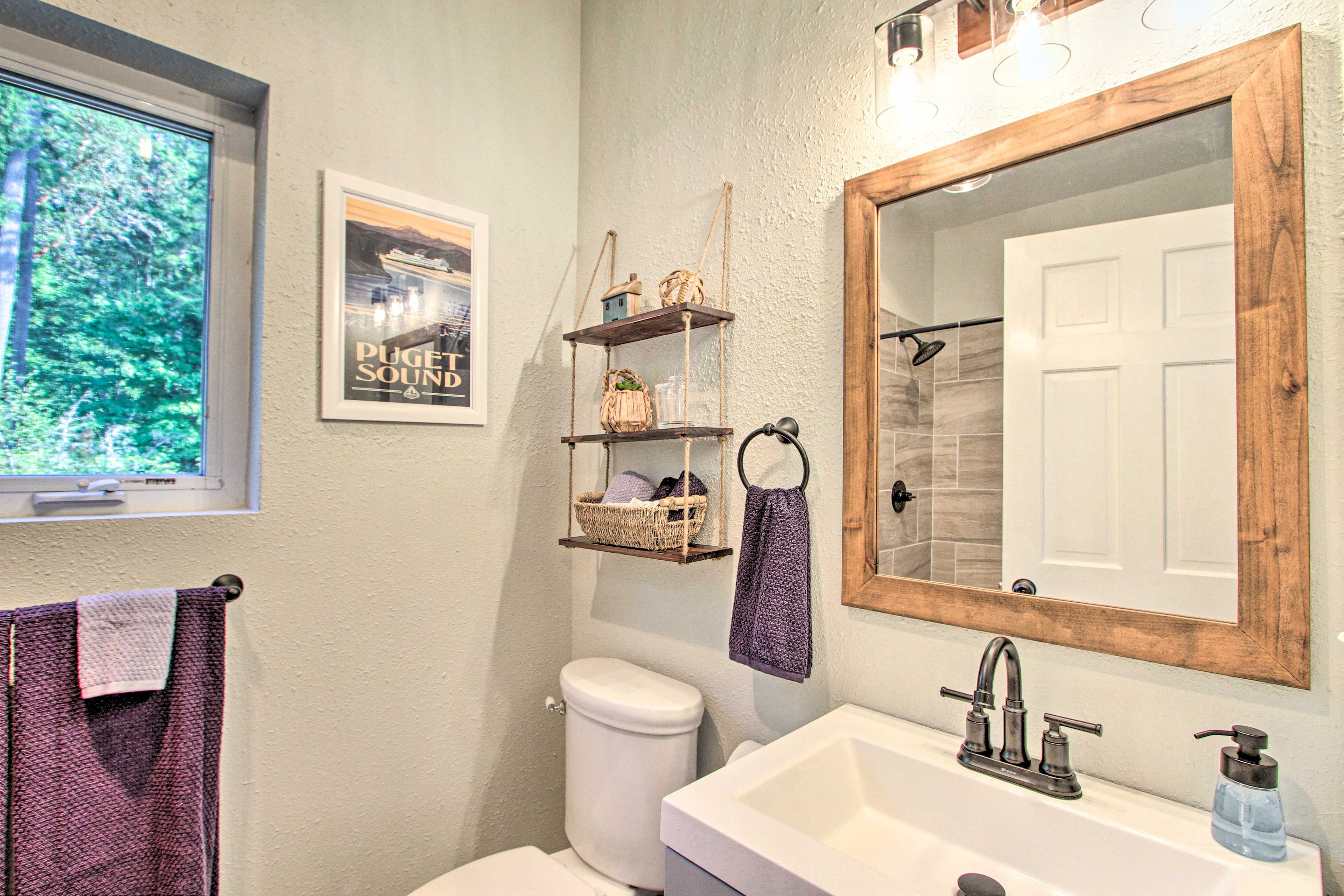 Full Bathroom