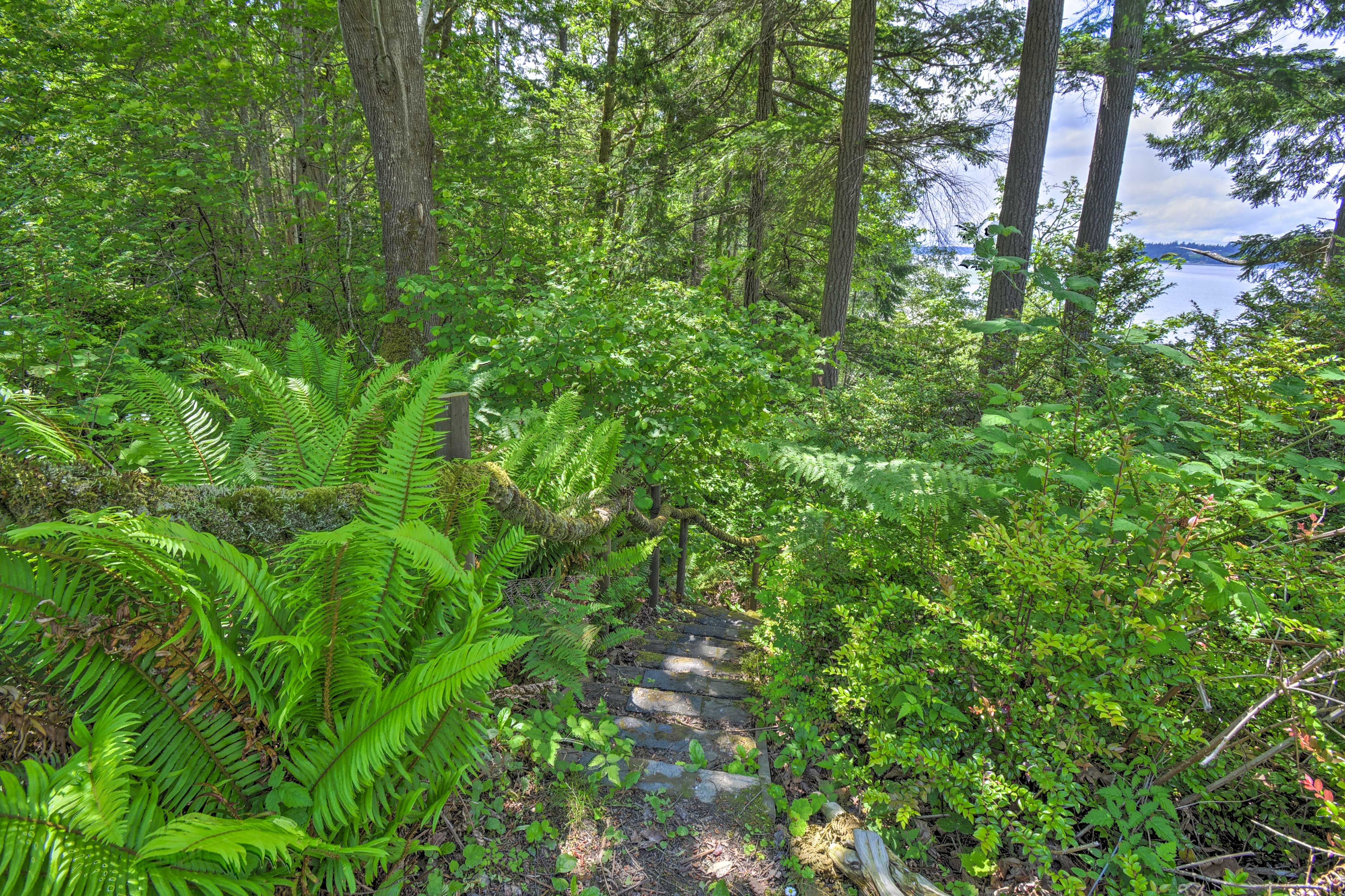 Path to Private Beach