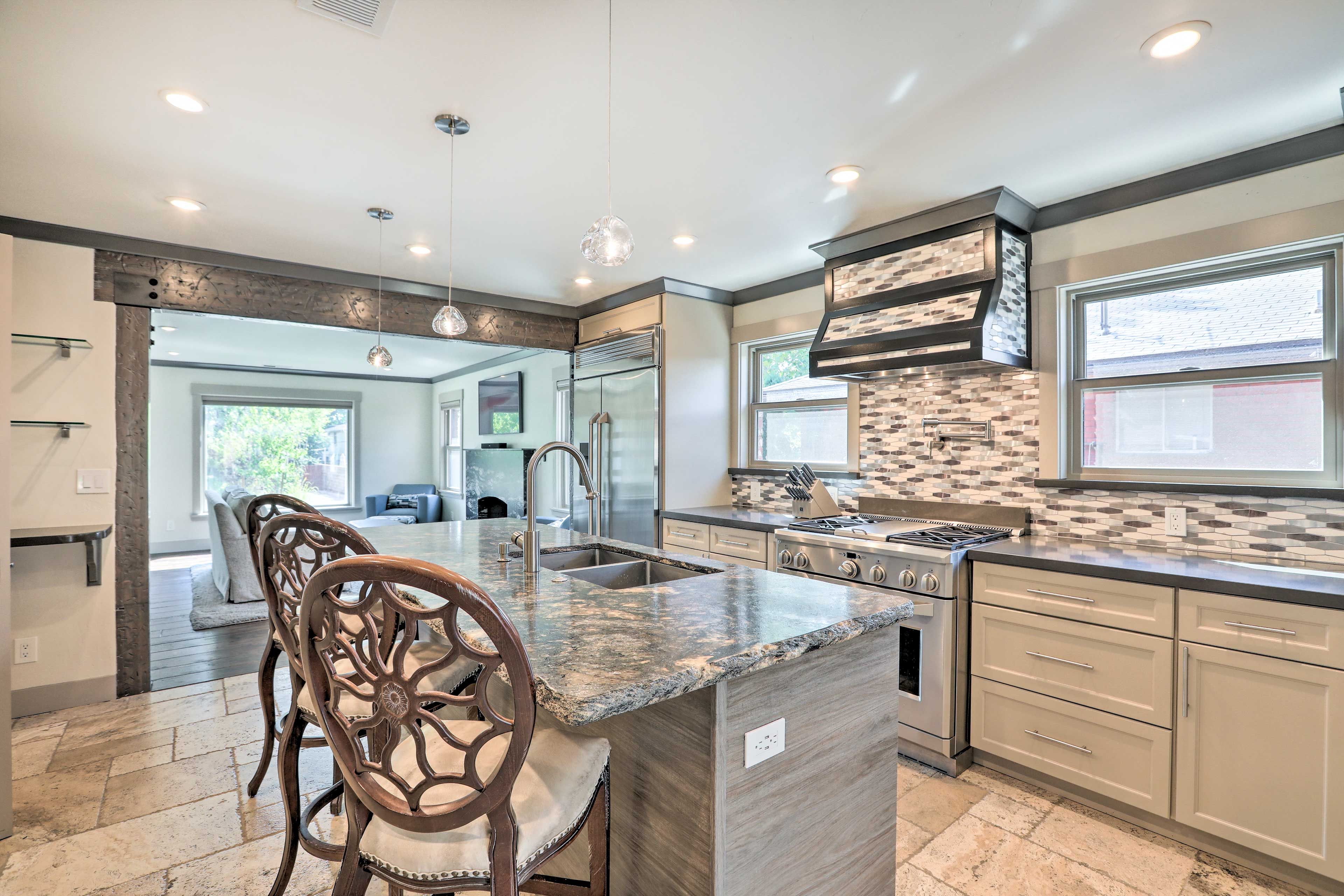 Kitchen | Fully Equipped
