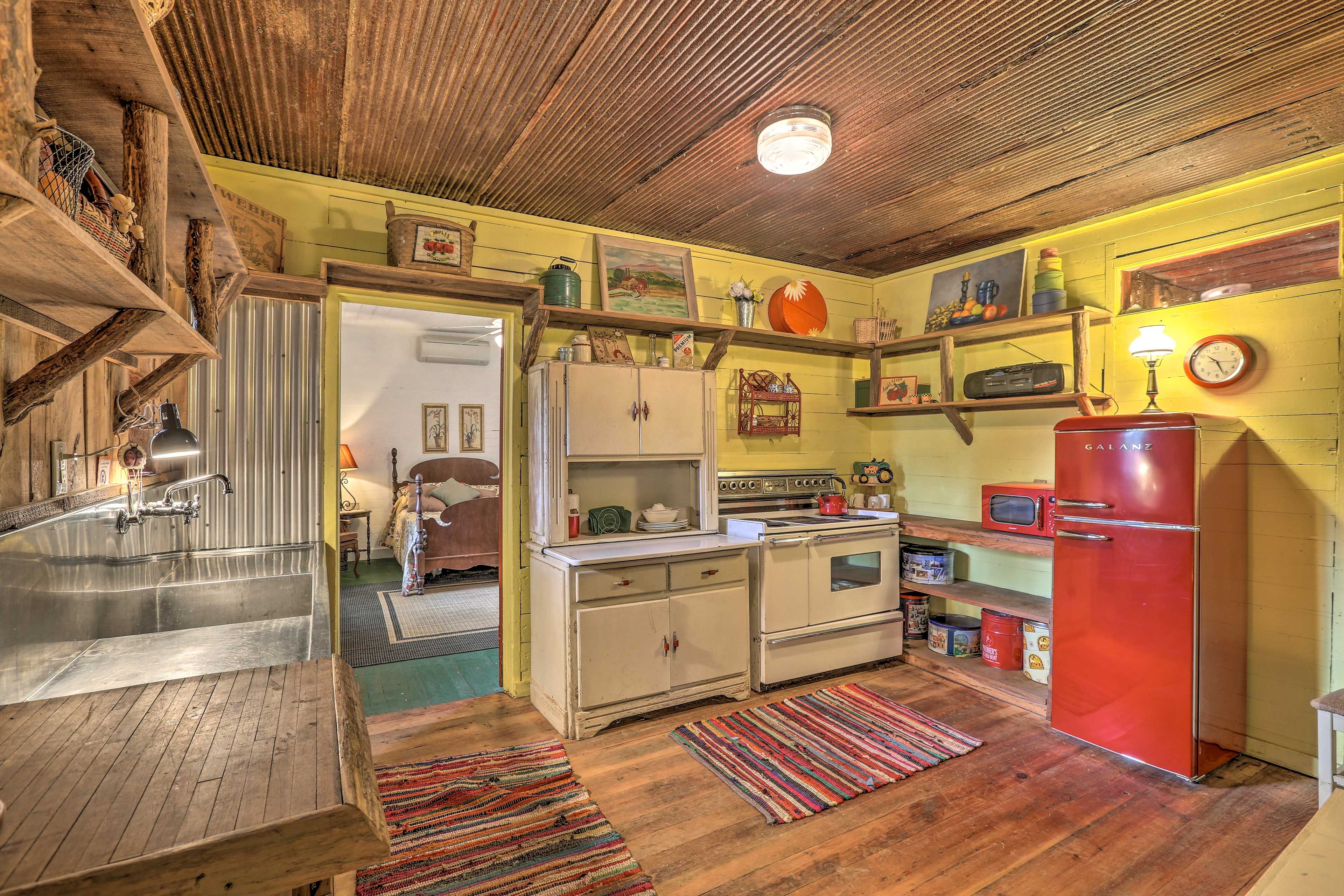 Kitchen | Well-Equipped
