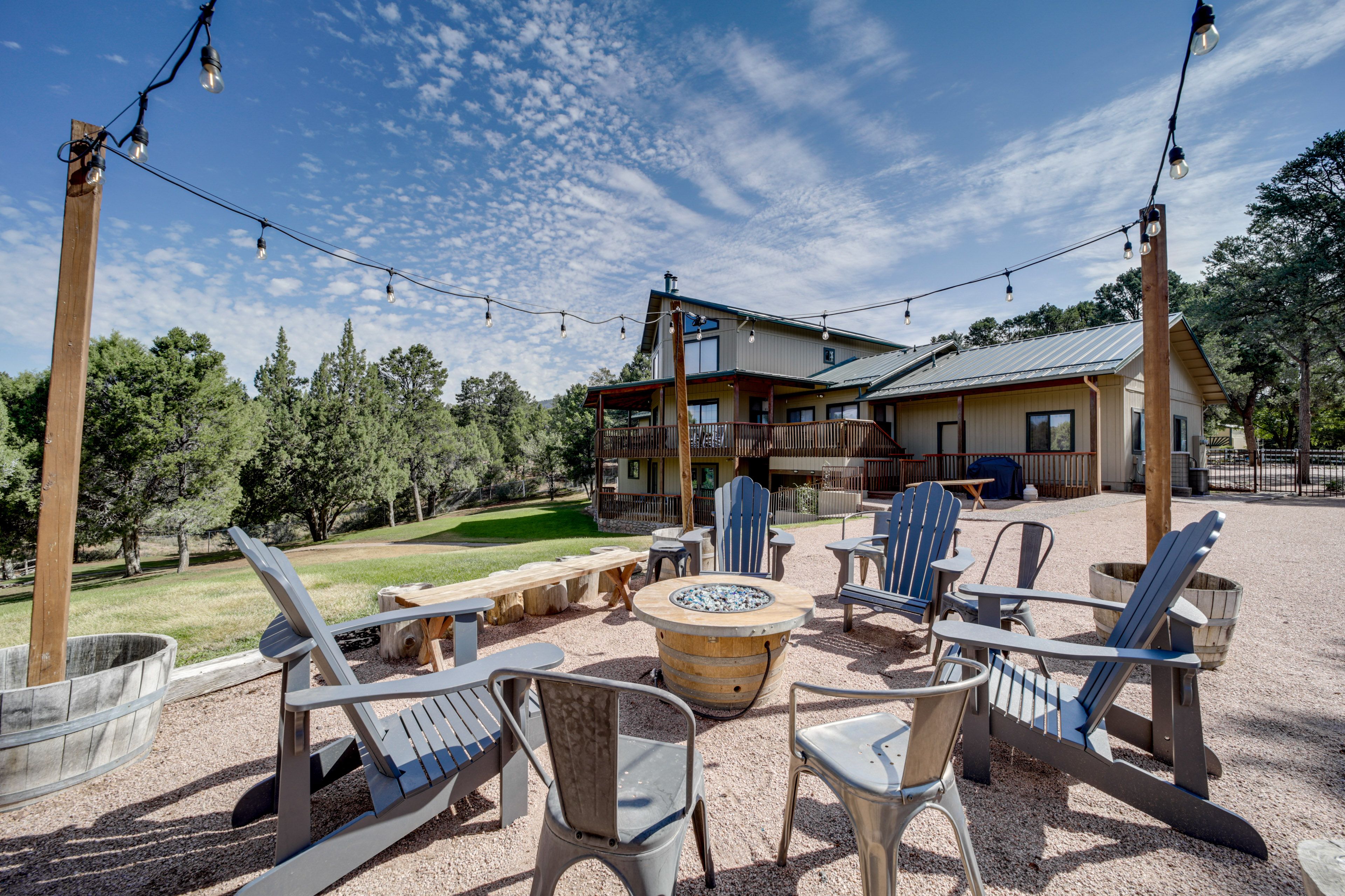 Payson Vacation Rental | 5BR | 4.5BA | 4,250 Sq Ft | Stairs Required