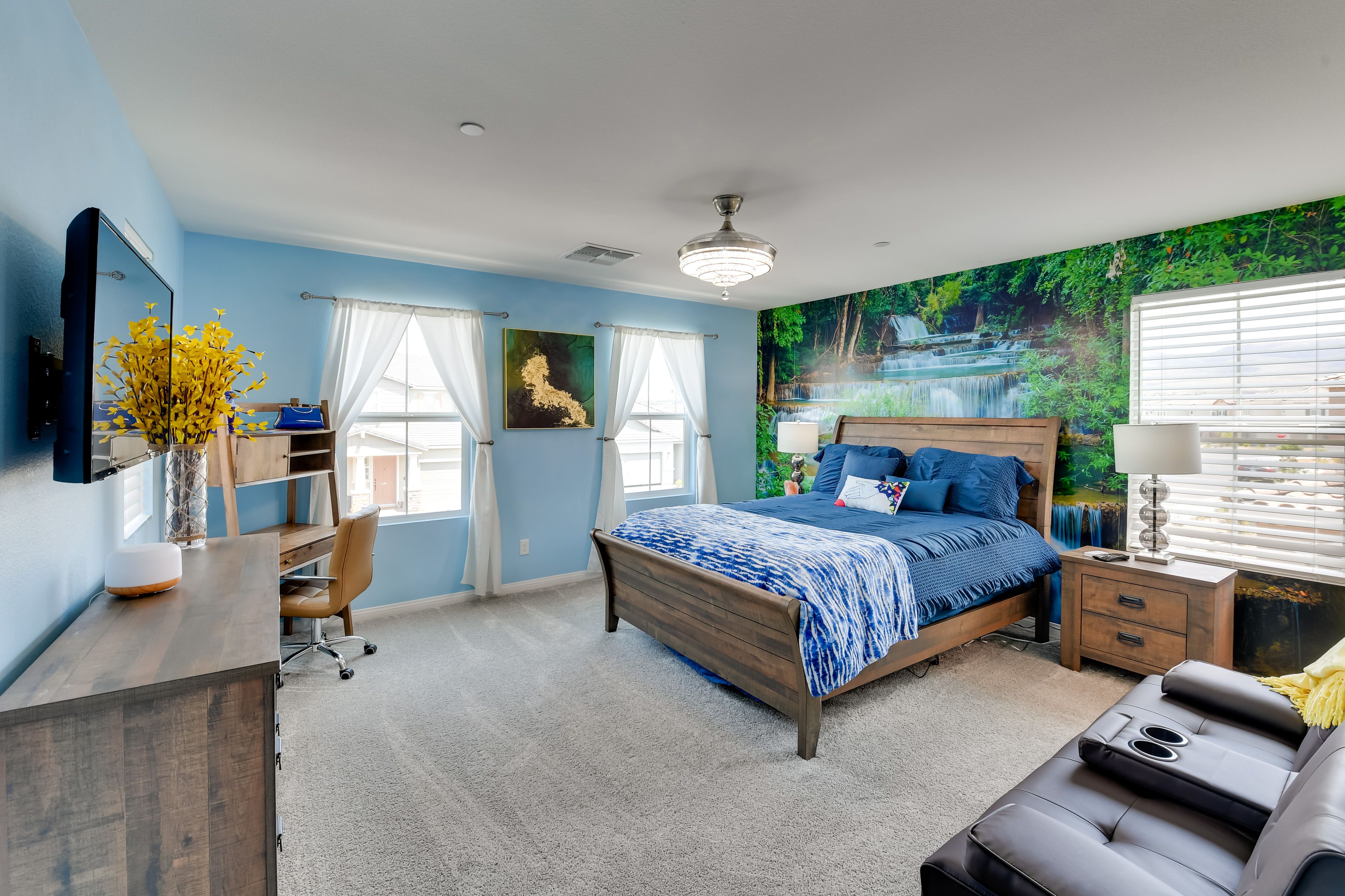 Bedroom 1 | Queen Bed | 2nd Floor