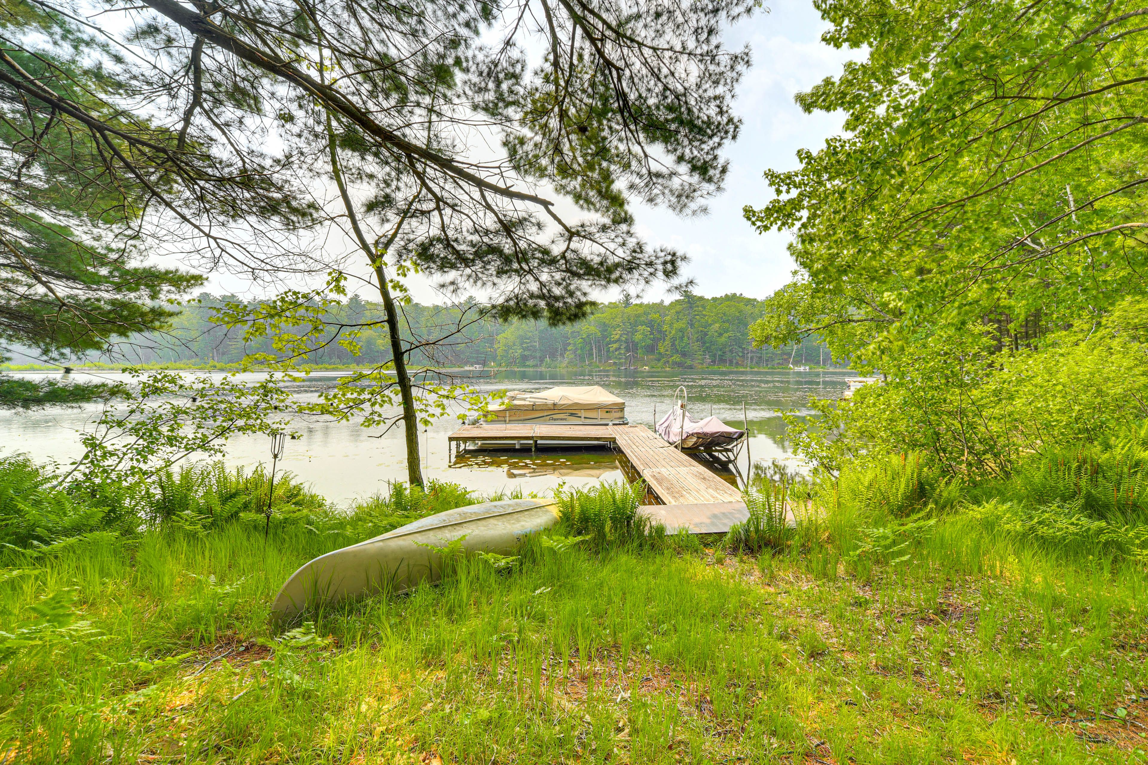 Private Dock | Canoe & Paddleboard Provided