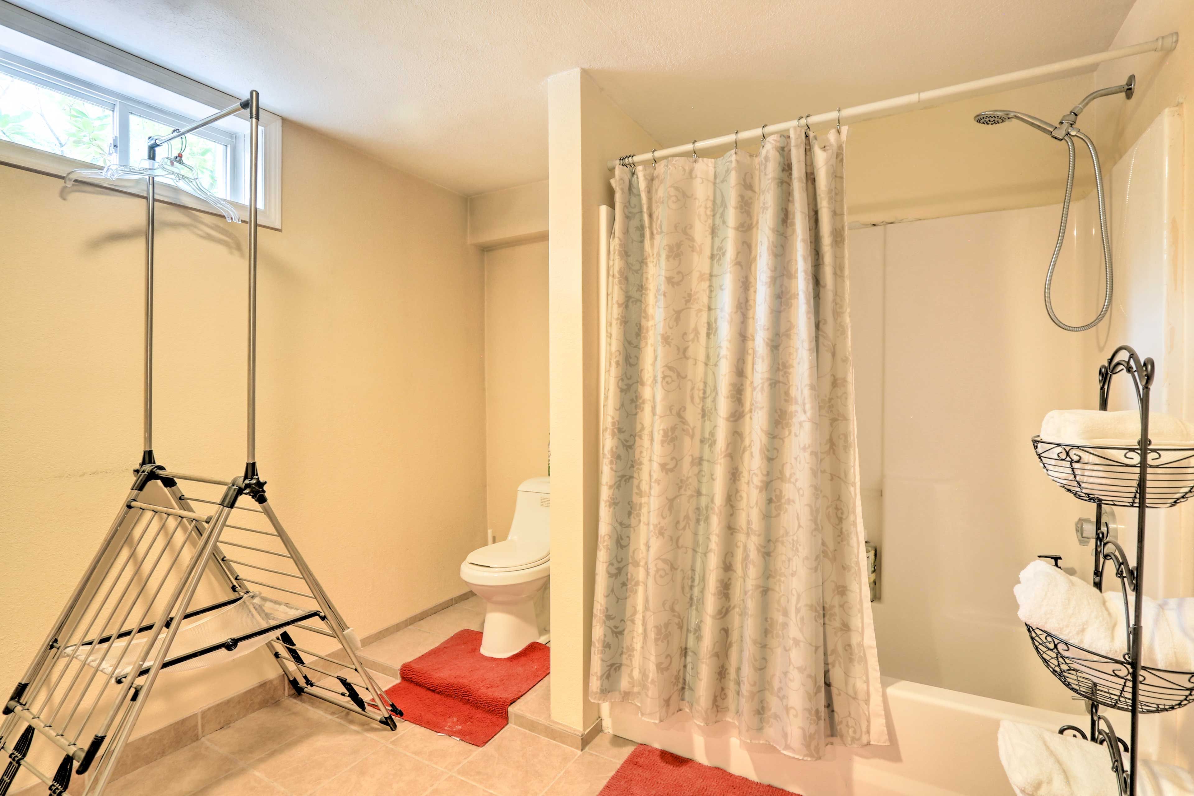 Full Bathroom