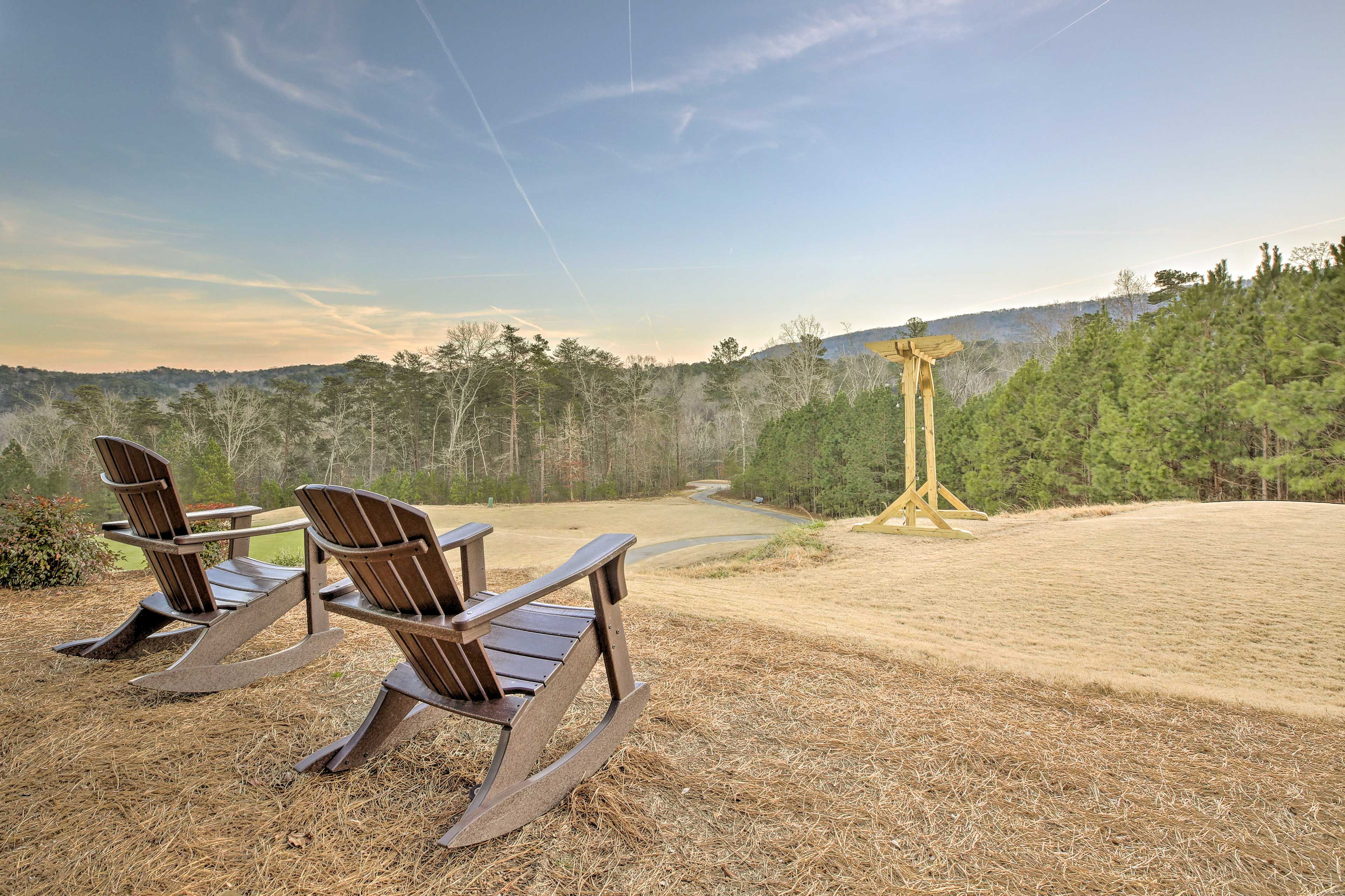 Community Golf Course (Additional Fee, Paid On-Site)