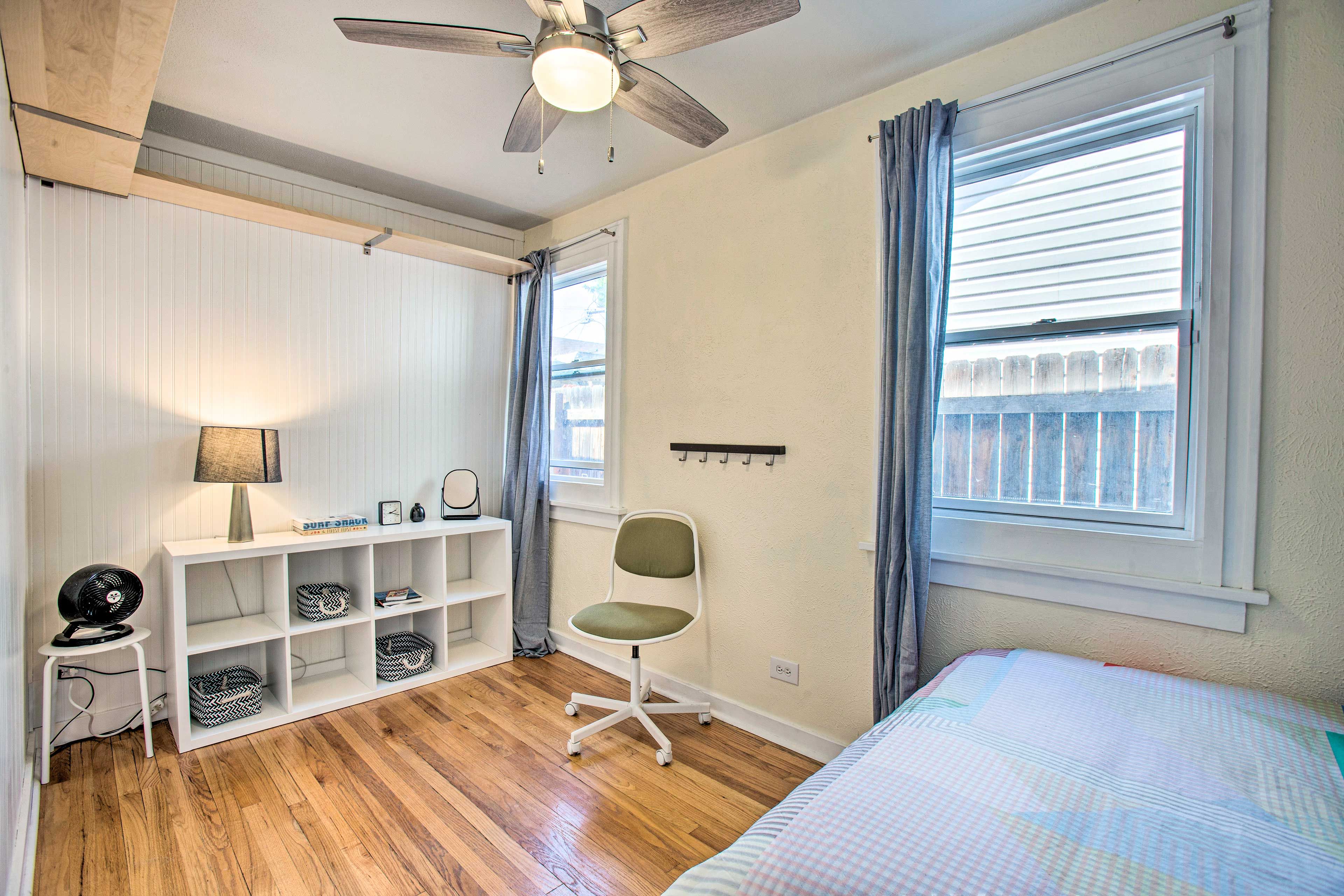 Bedroom 2 | Full Bed | Single-Story Interior