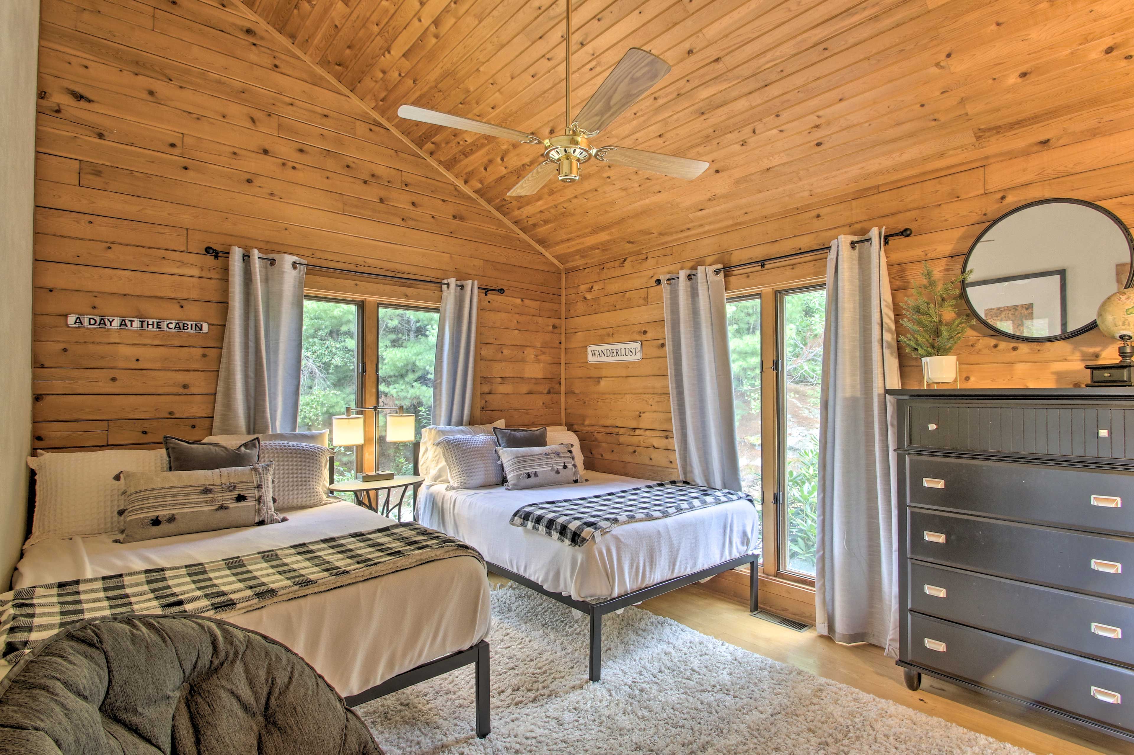Bedroom 4 | 2 Full Beds