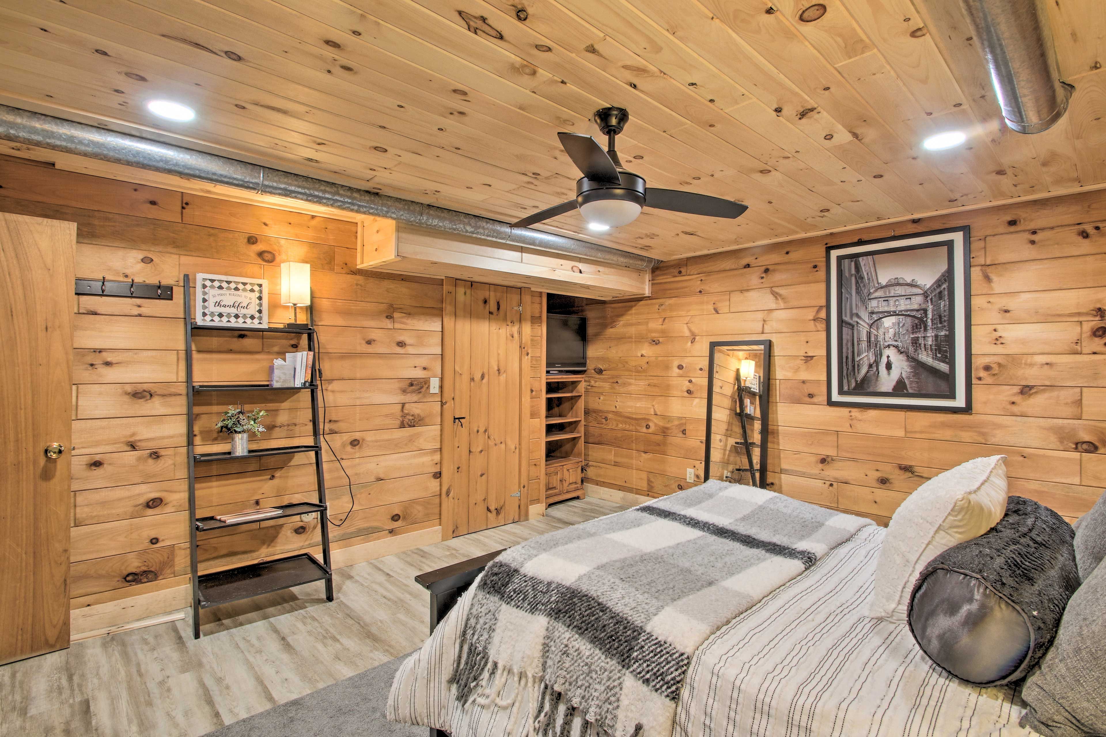 Bedroom 6 | Full Bed