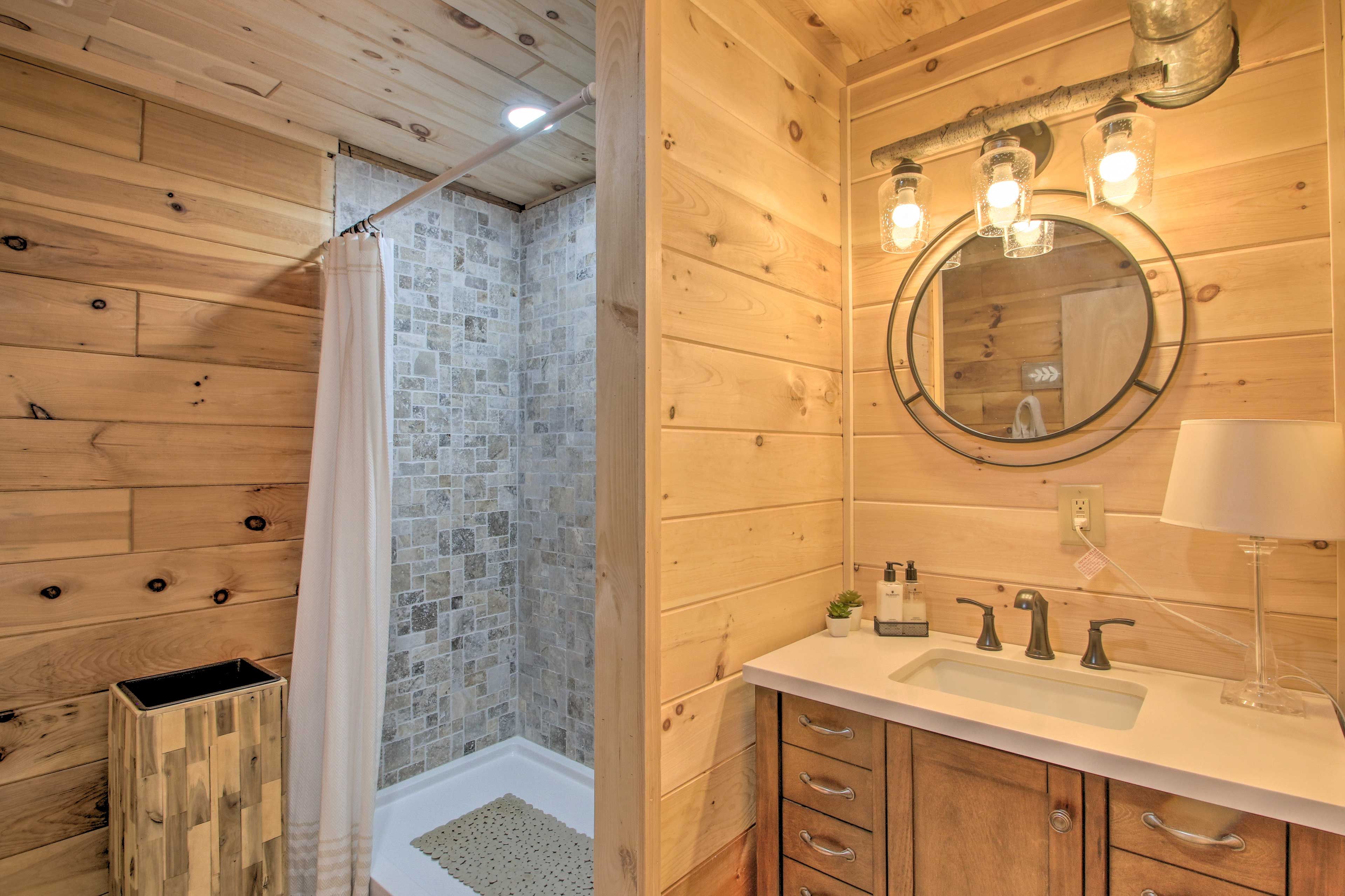 Full Bathroom