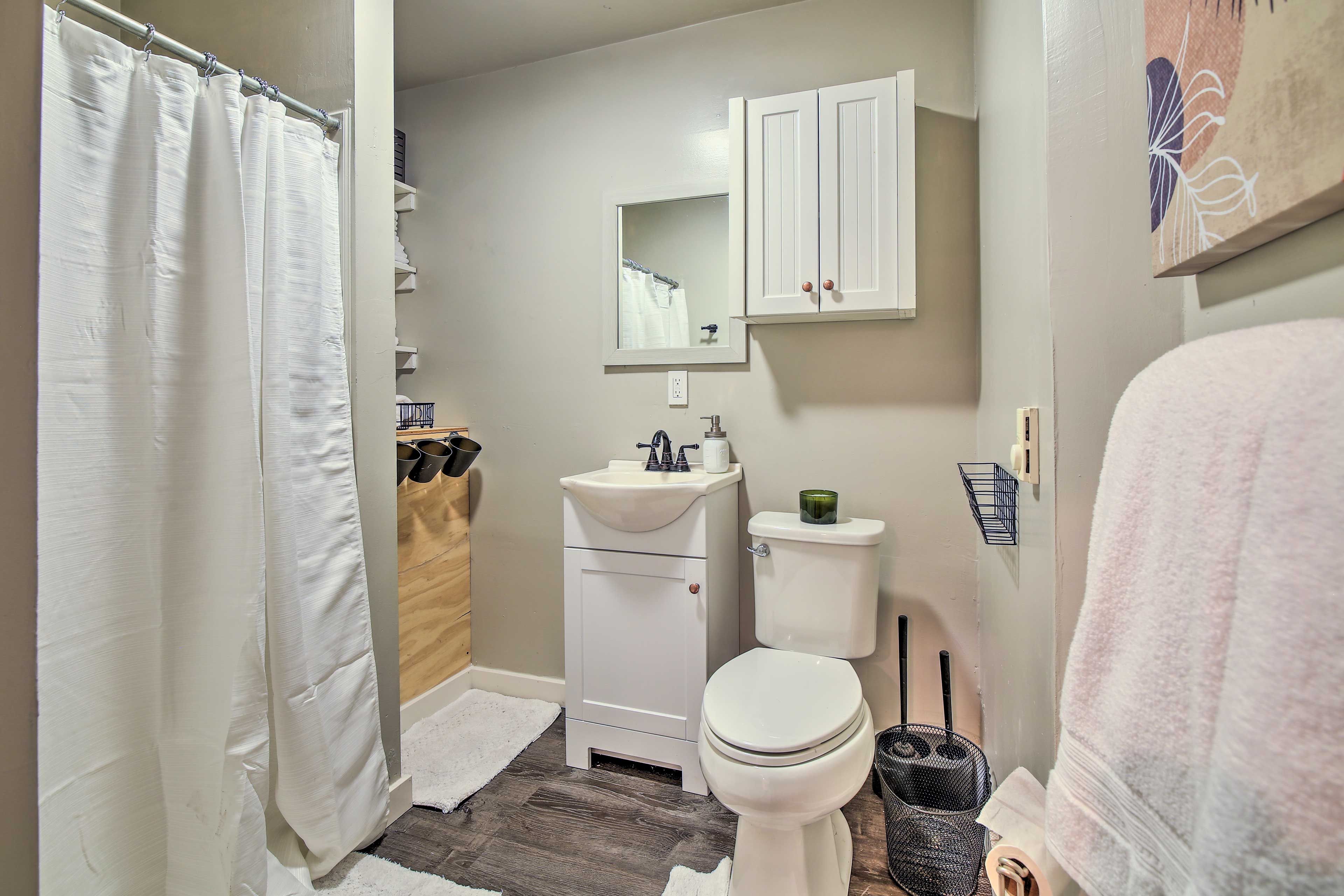 Bathroom | Linens & Towels Provided