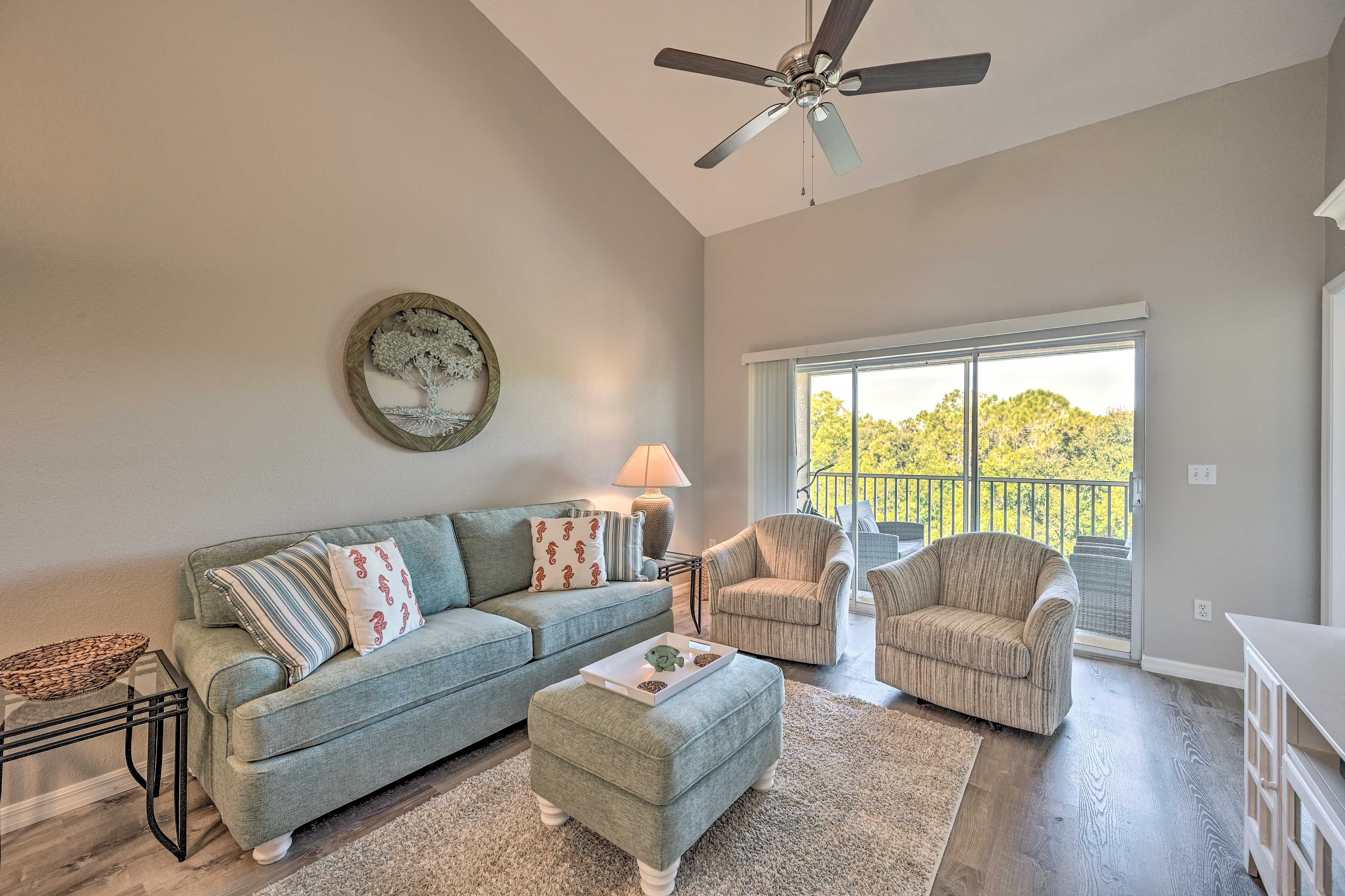 Living Room | Queen Sleeper Sofa | Books | Board Games