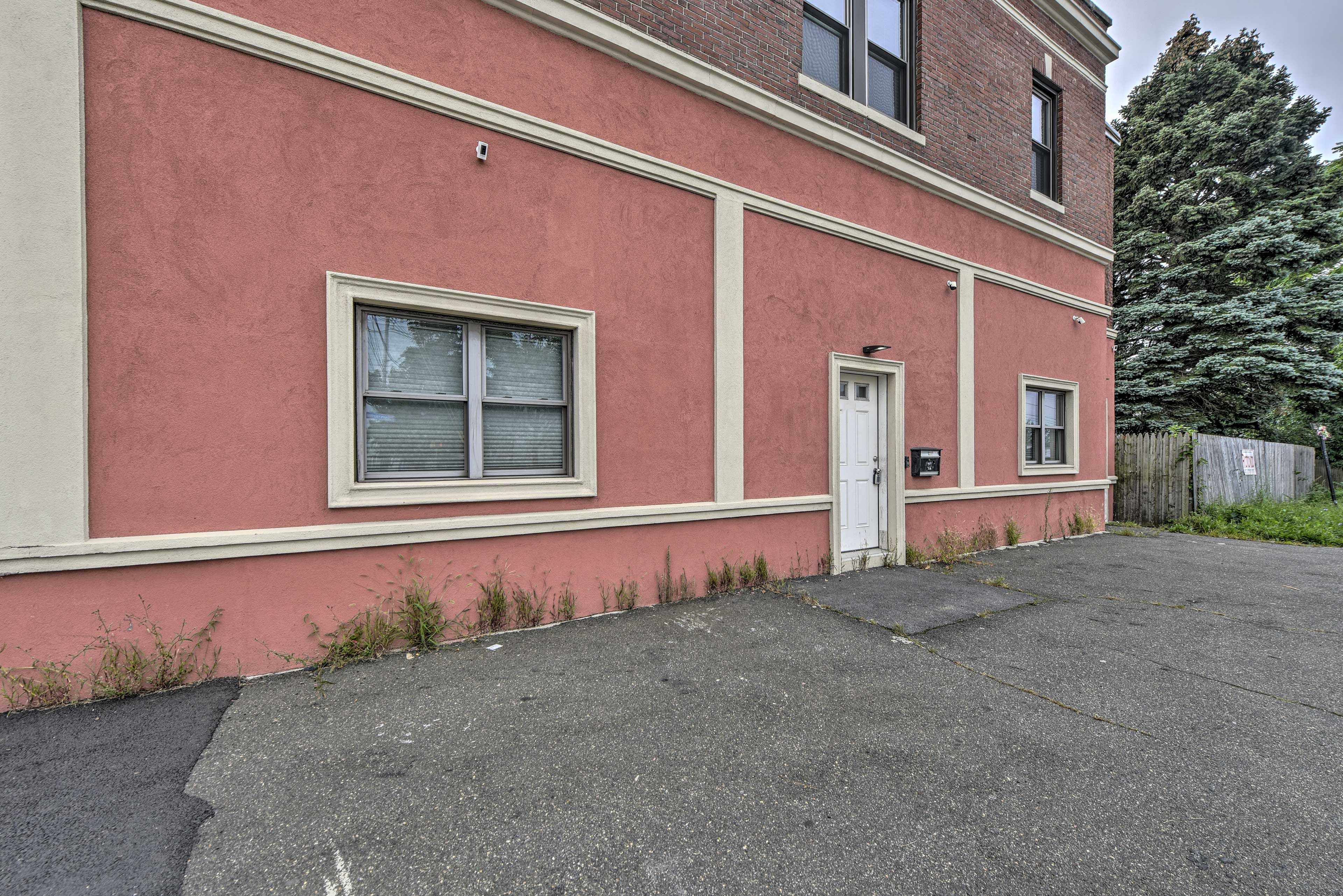 Parking | Street Parking Available