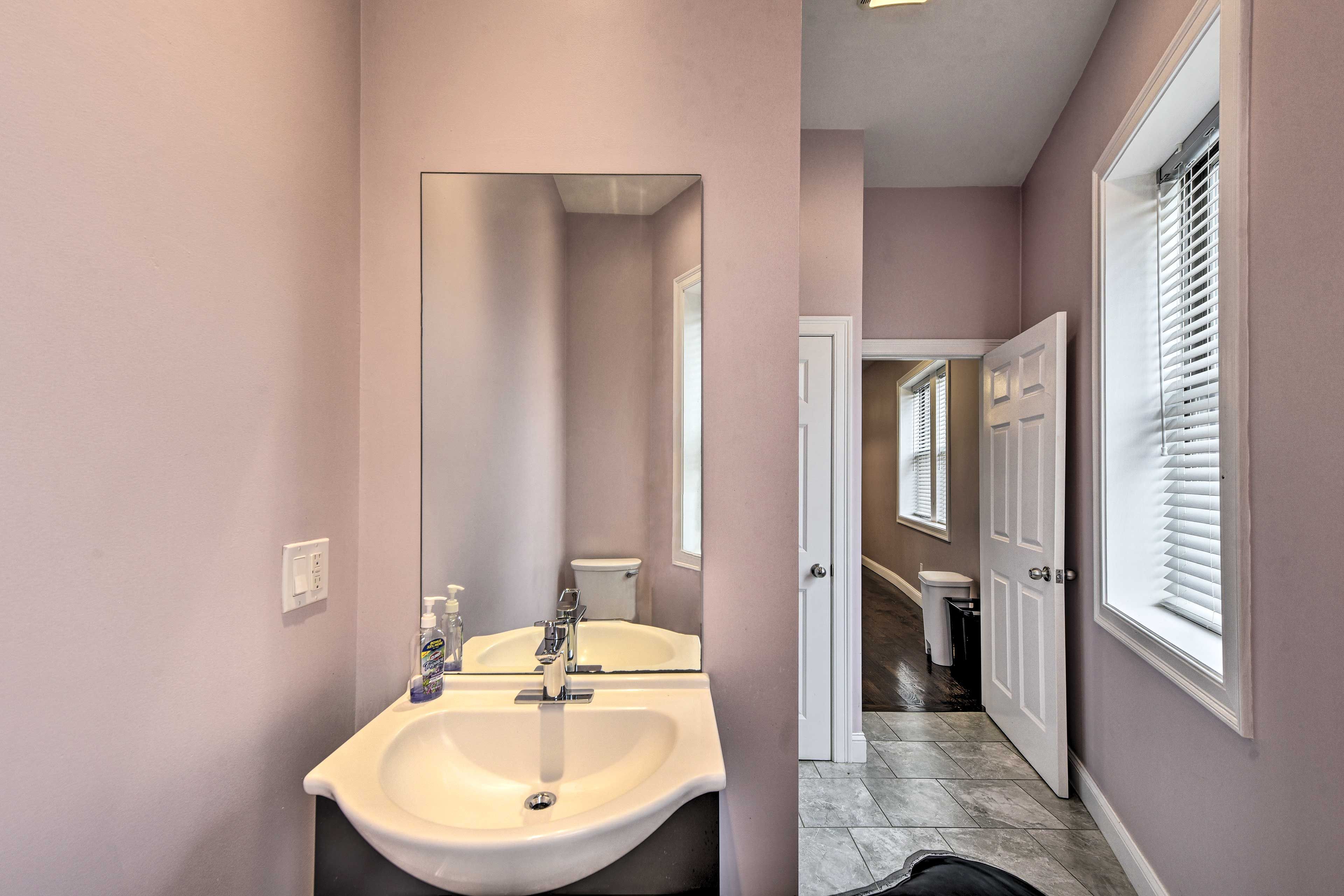 Full Bathroom