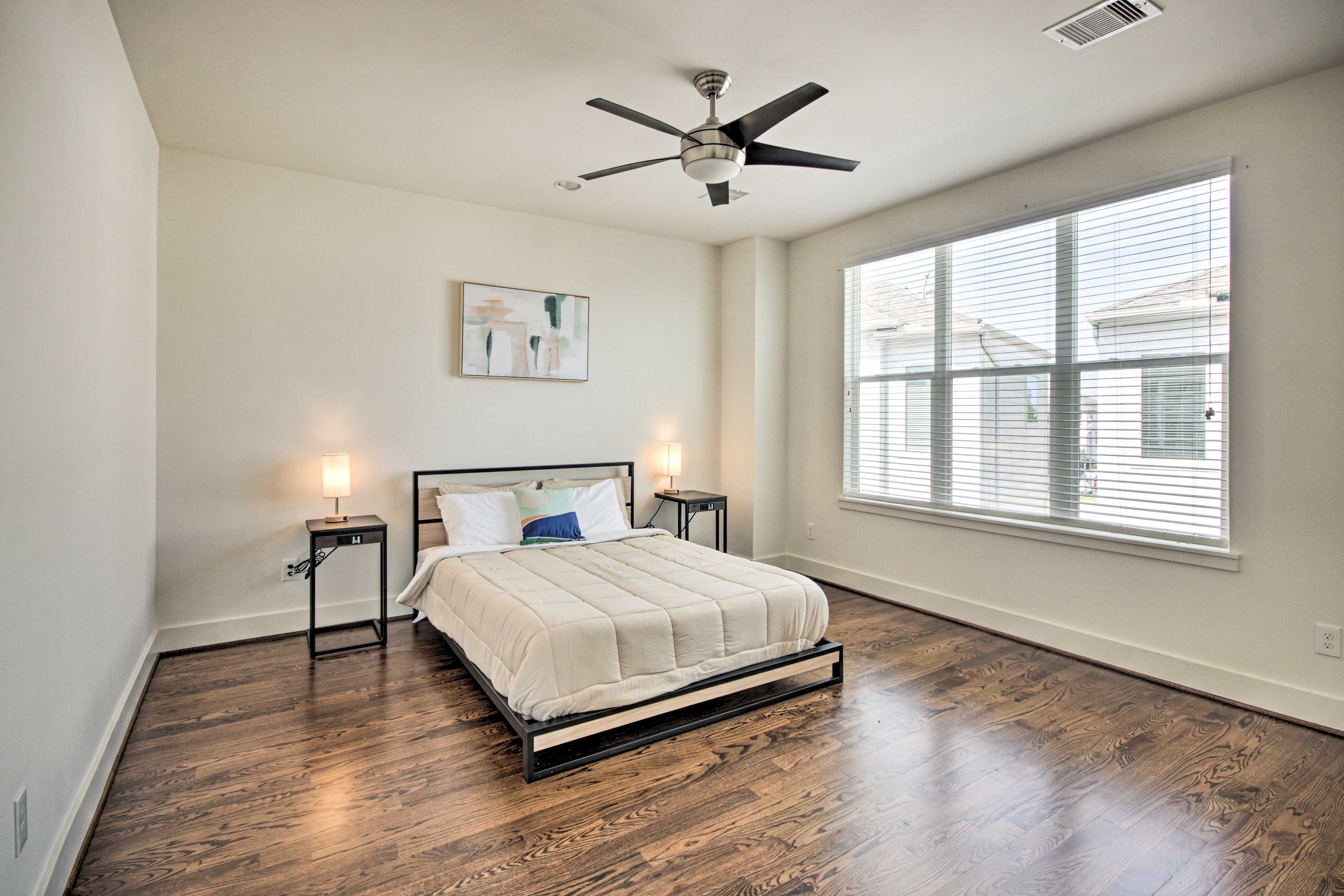 Bedroom 3 | Queen Bed | Upstairs