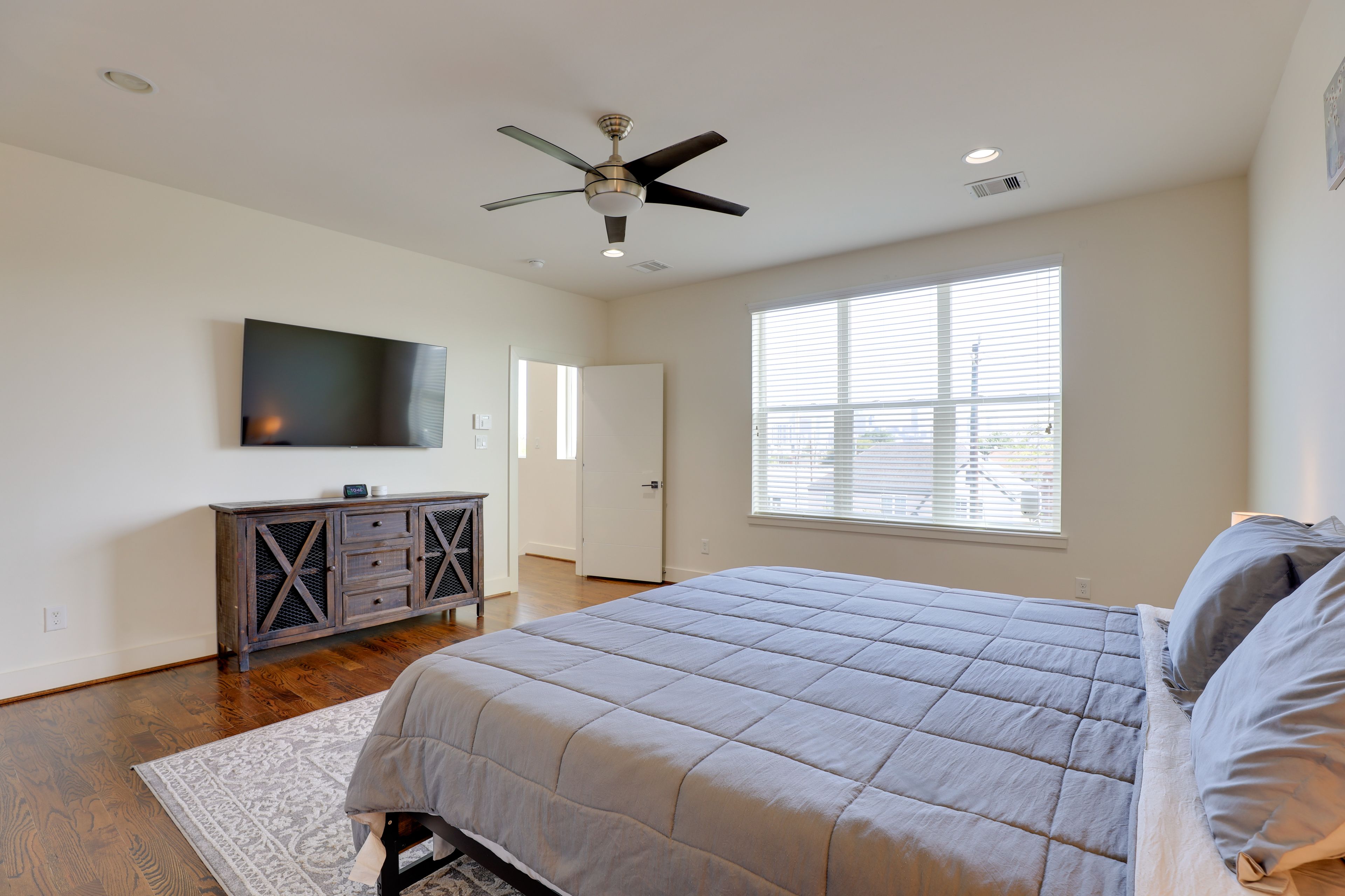 Bedroom 1 | Upstairs
