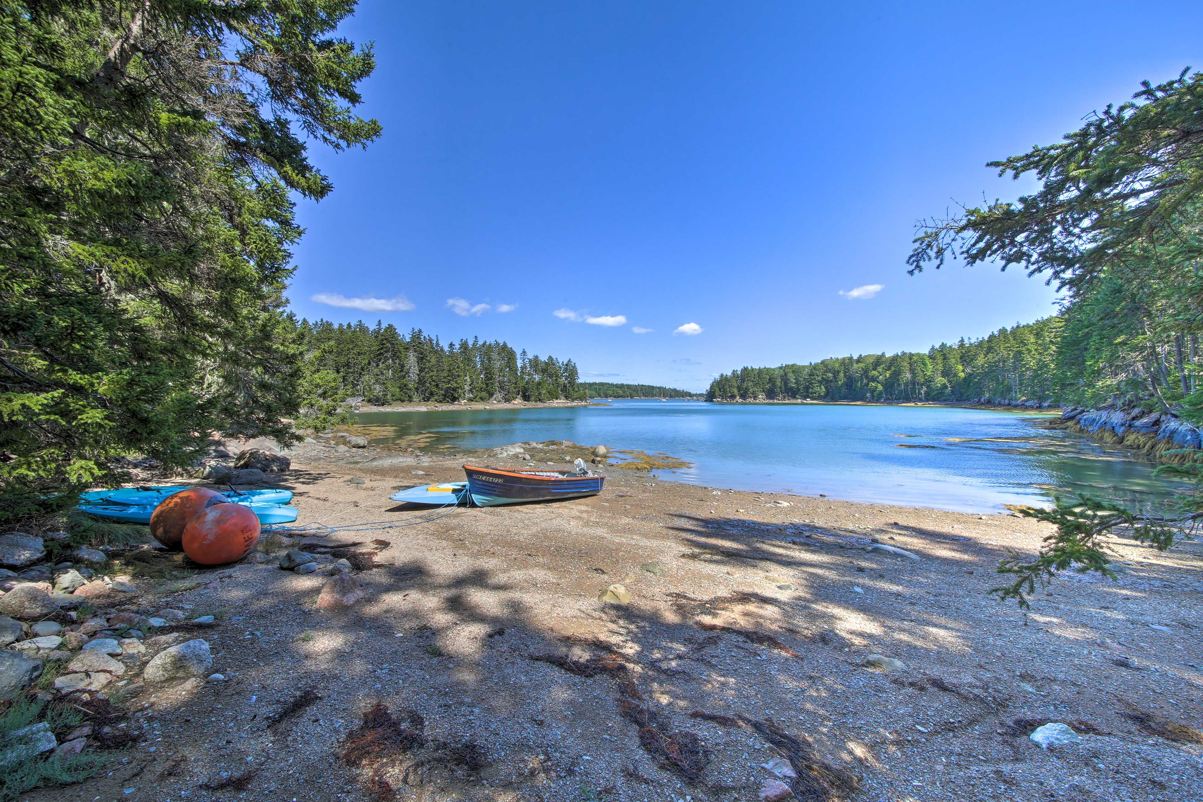 Direct Waterfront Access | Steep Hill to Acces
