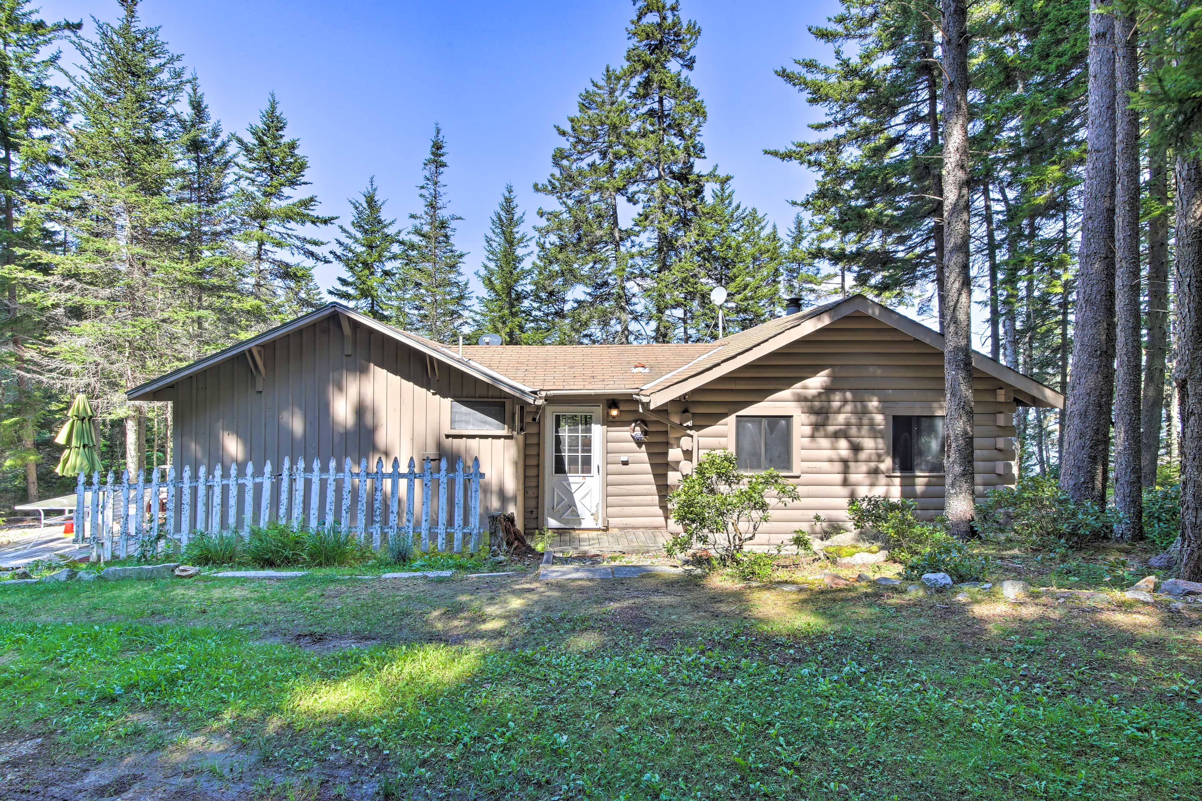 Home Exterior | Step-Free Access | Driveway Parking (2 vehicles)
