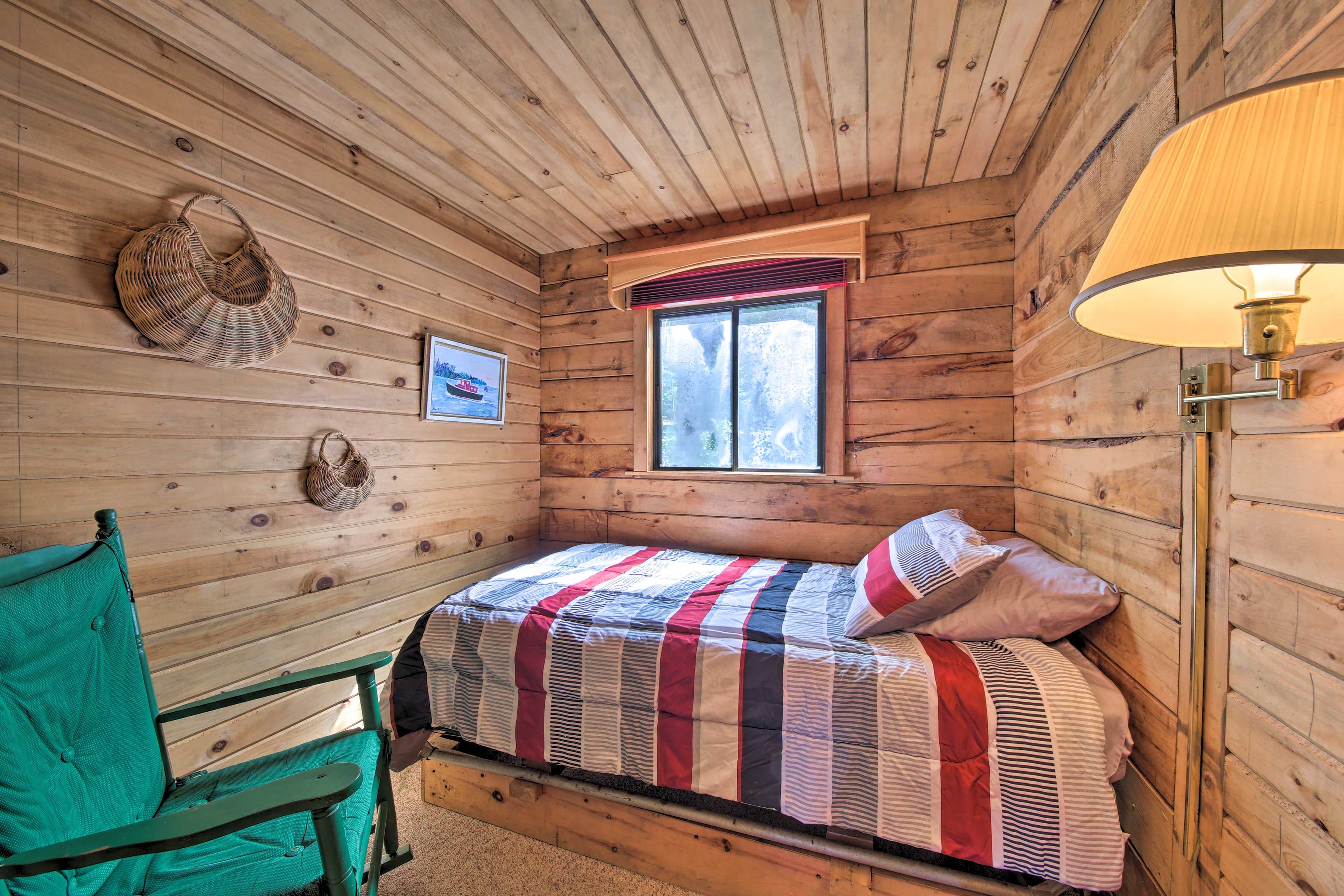 Bedroom 3 | Twin Bed