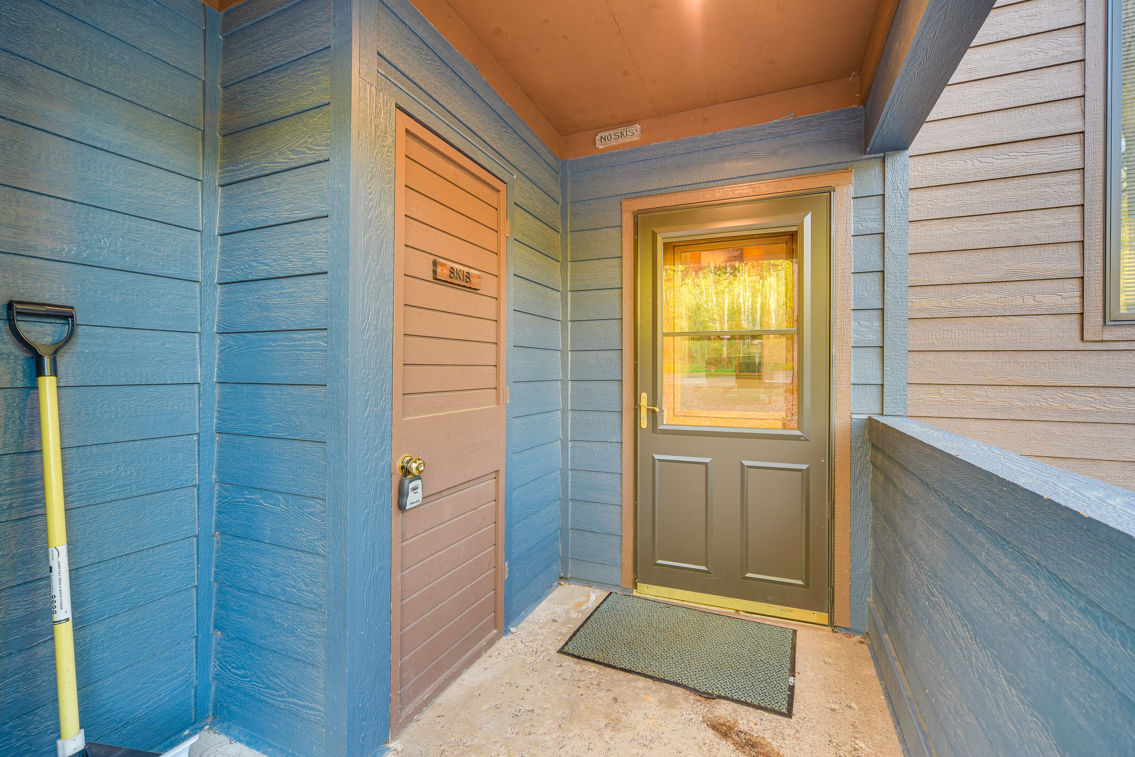 Townhome Entry | Keyless Entry
