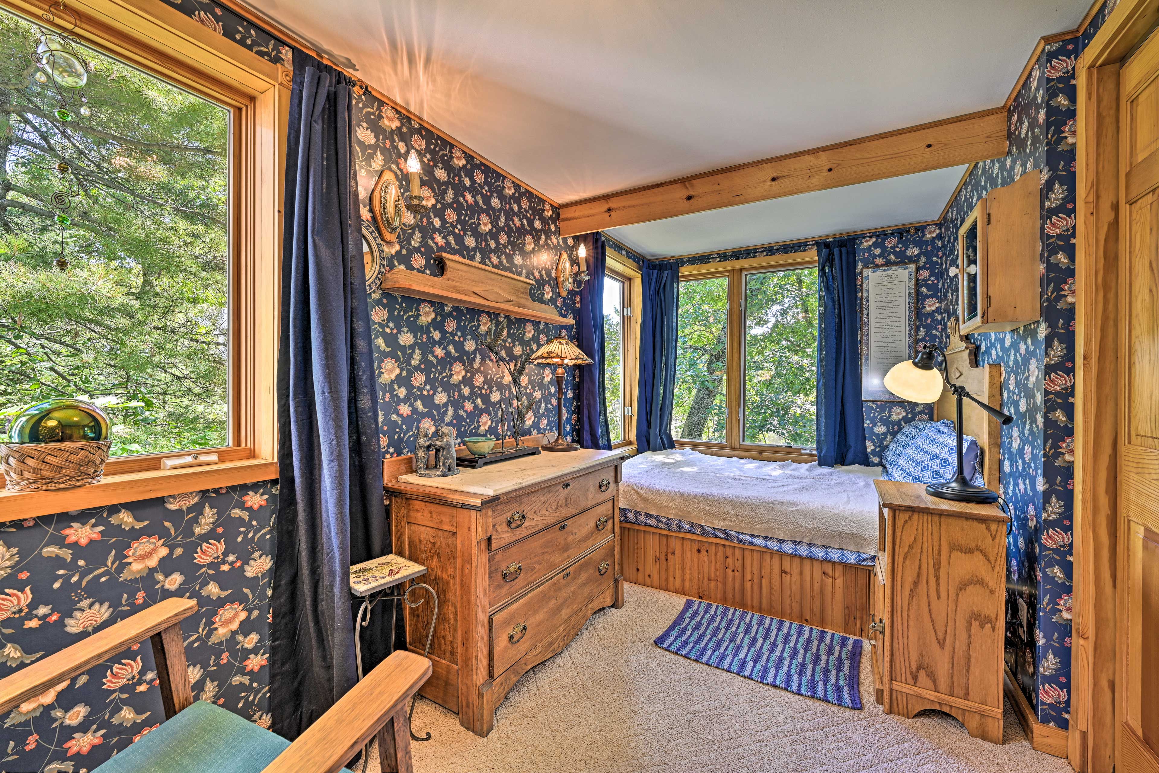 Bedroom 2 | Full Bed