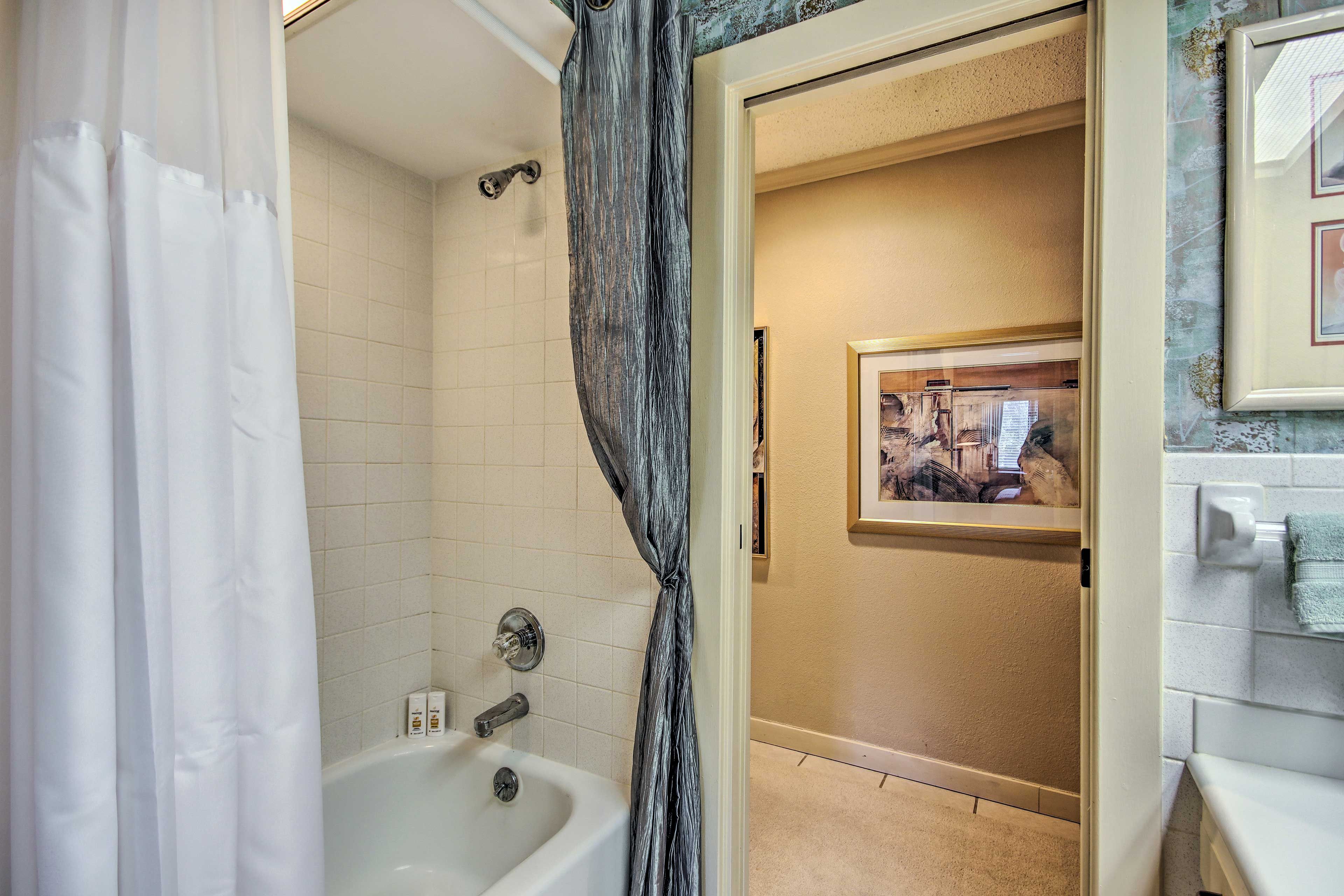 Full Bathroom
