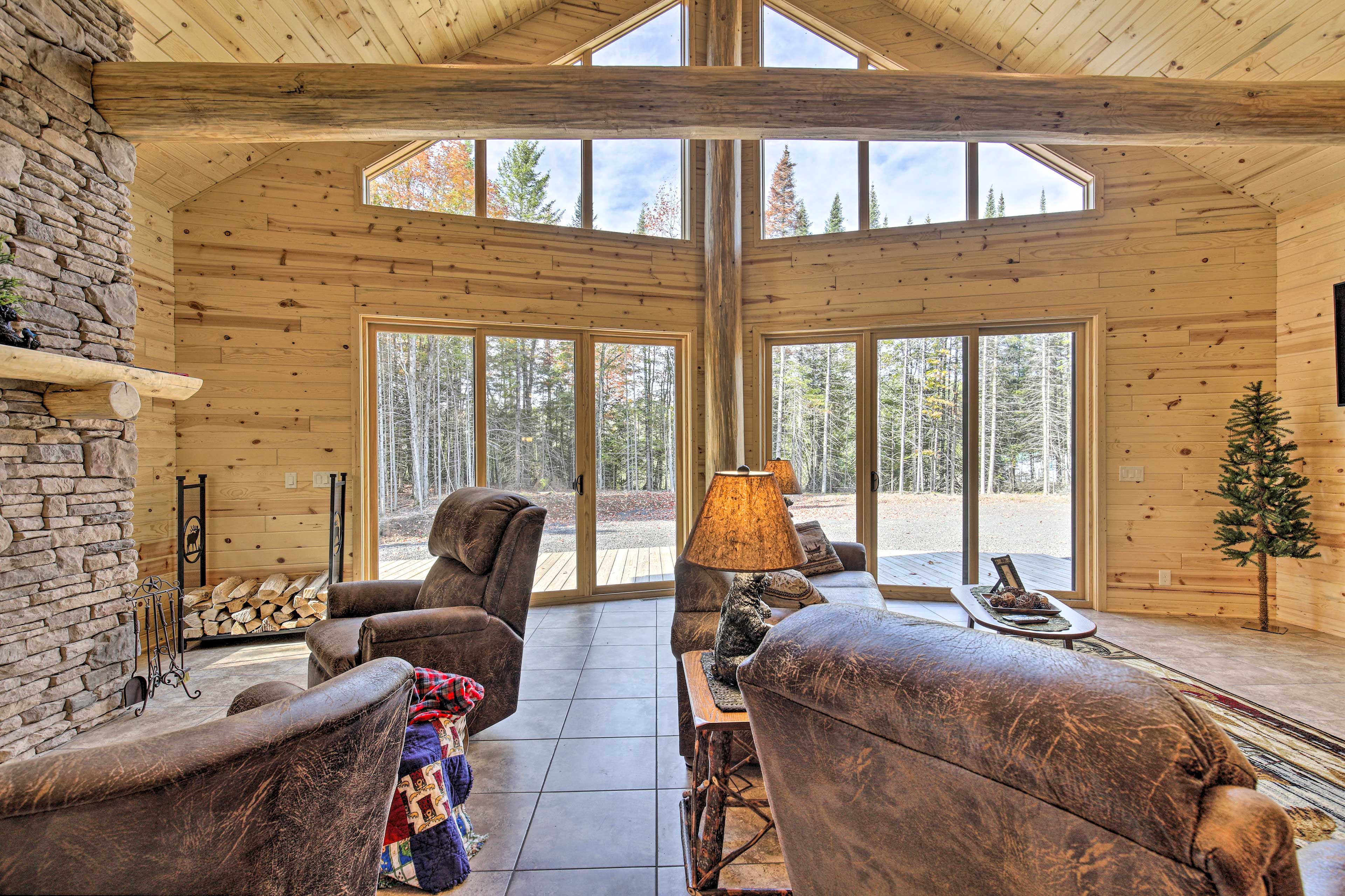 Living Room | Wood-Burning Fireplace