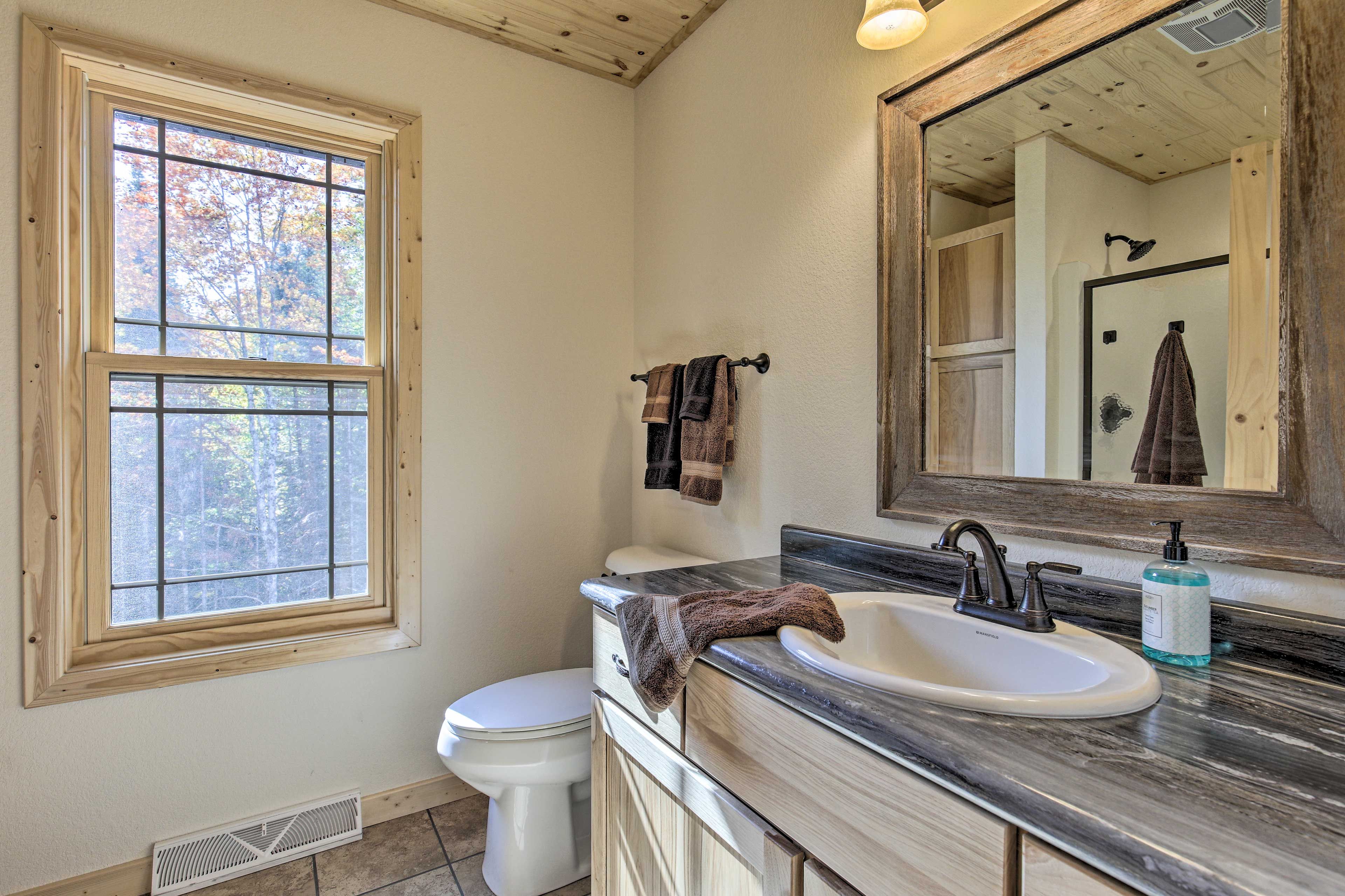 Full Bathroom | Upper Level | Hair Dryer