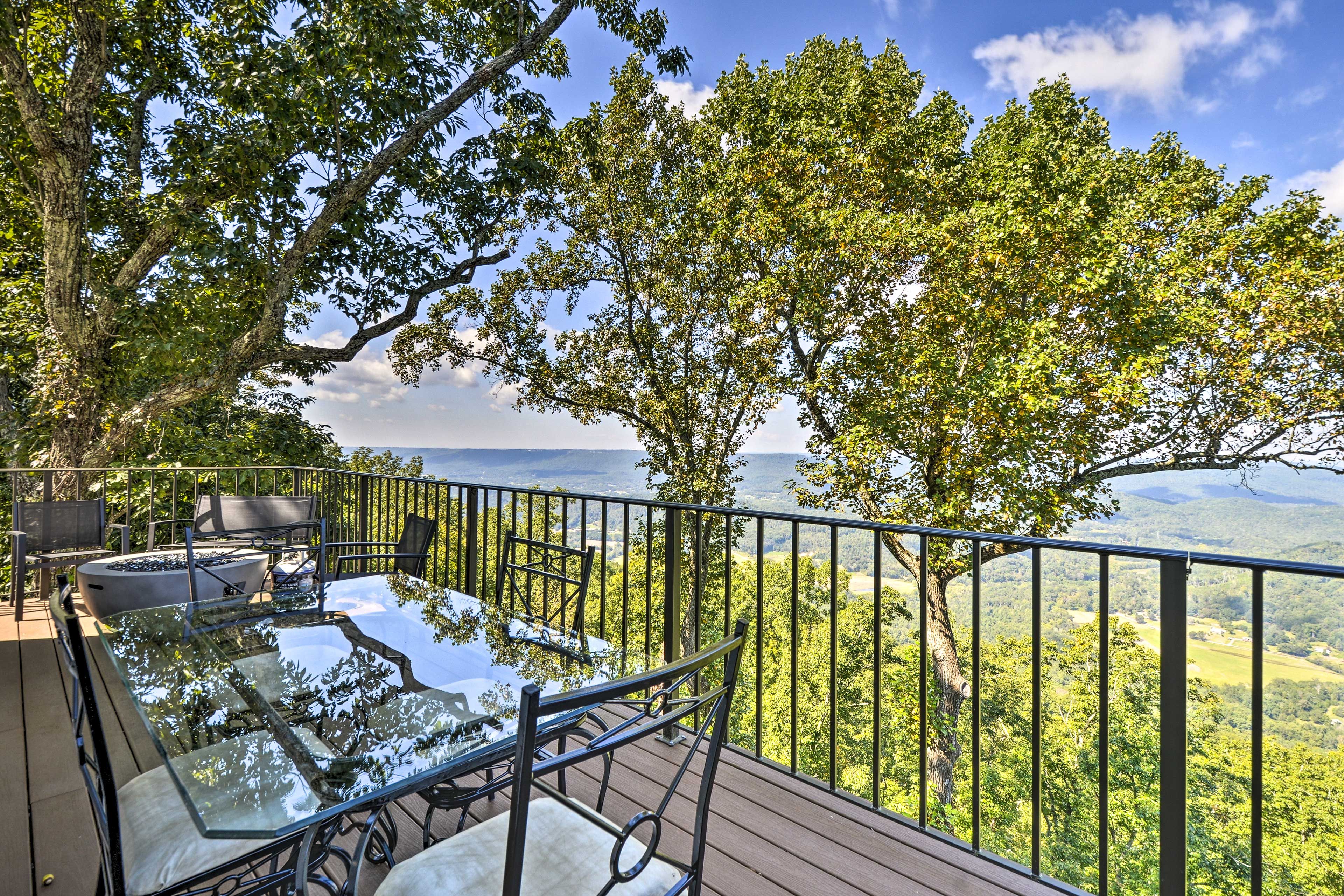 Deck | Fire Pit