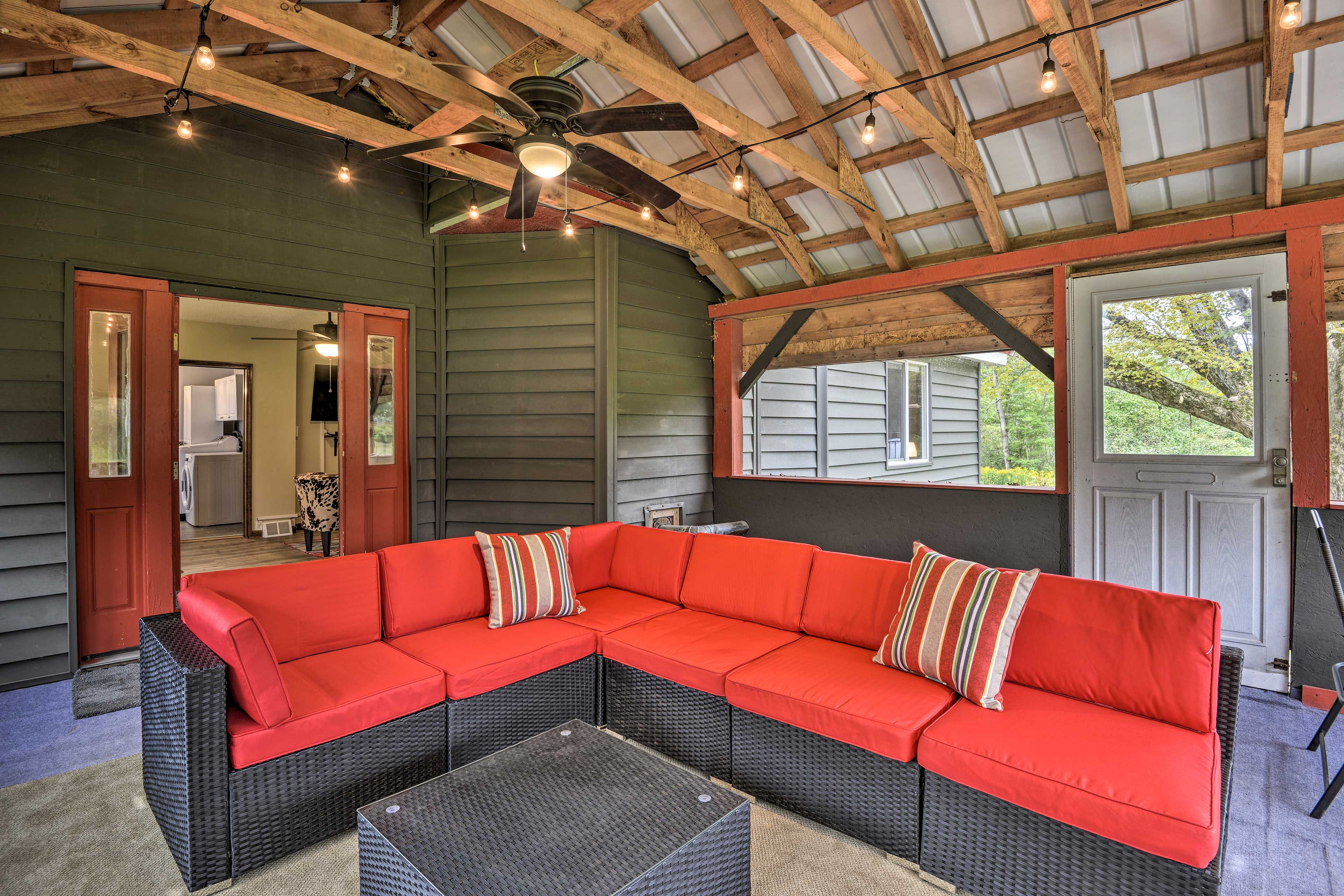 Enclosed Porch | Keyless Entry