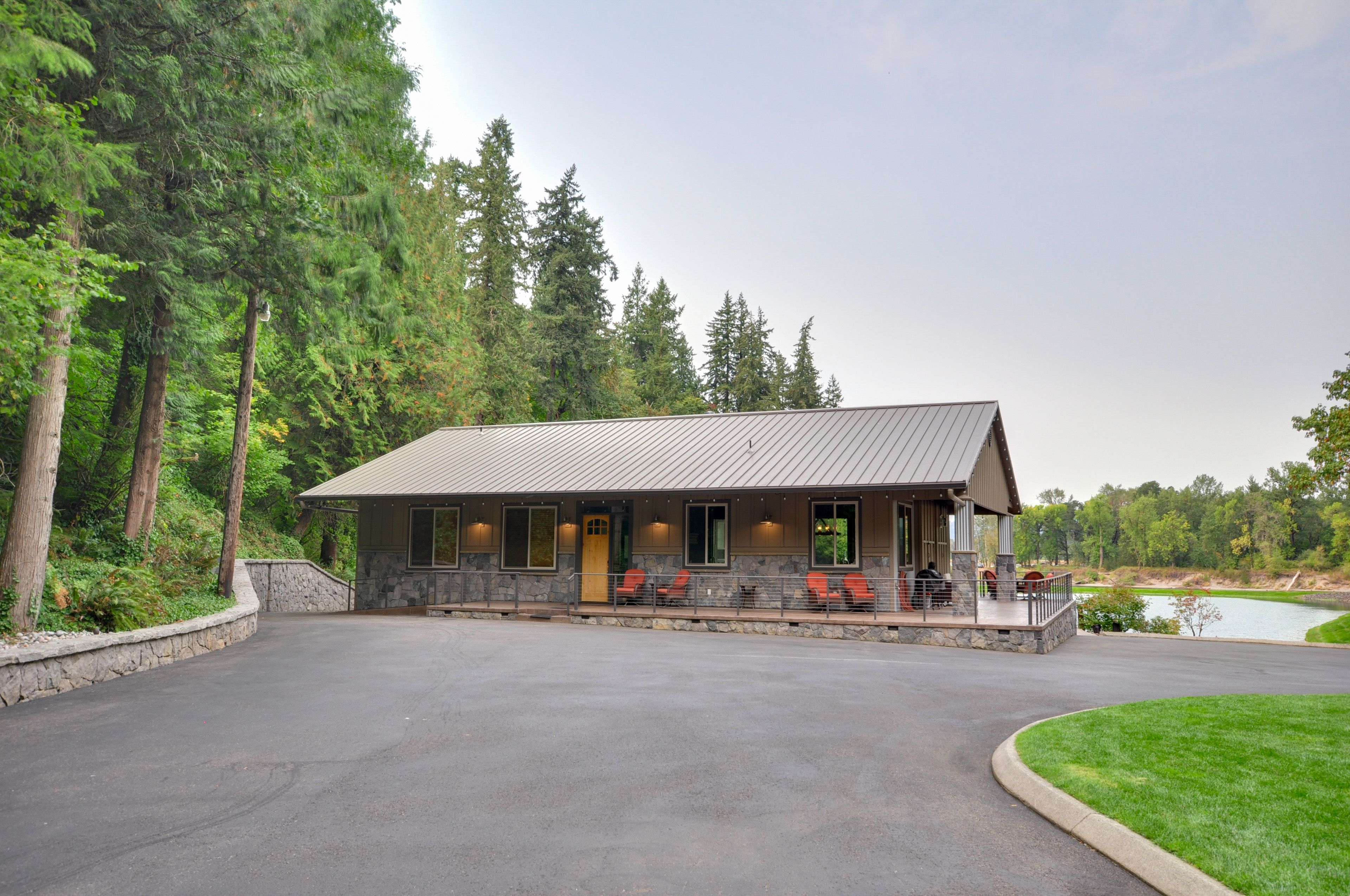 Parking | Driveway (3 Vehicles) | RV/Trailer Parking