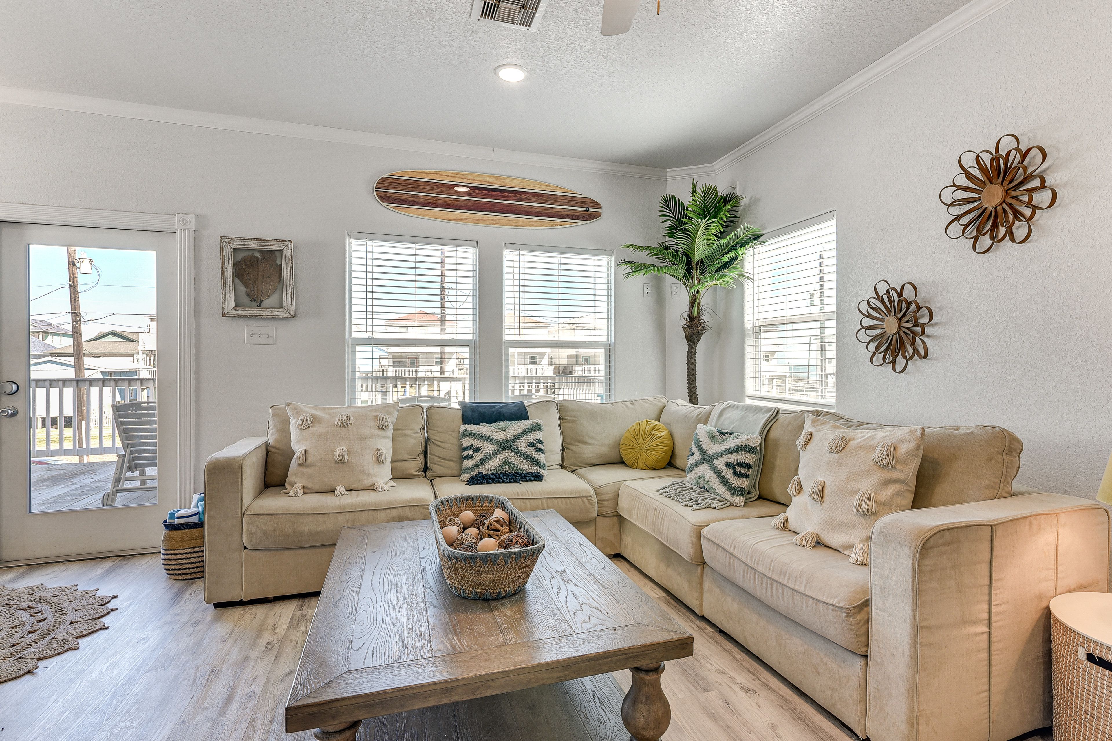 Living Room | 1,350 Sq Ft